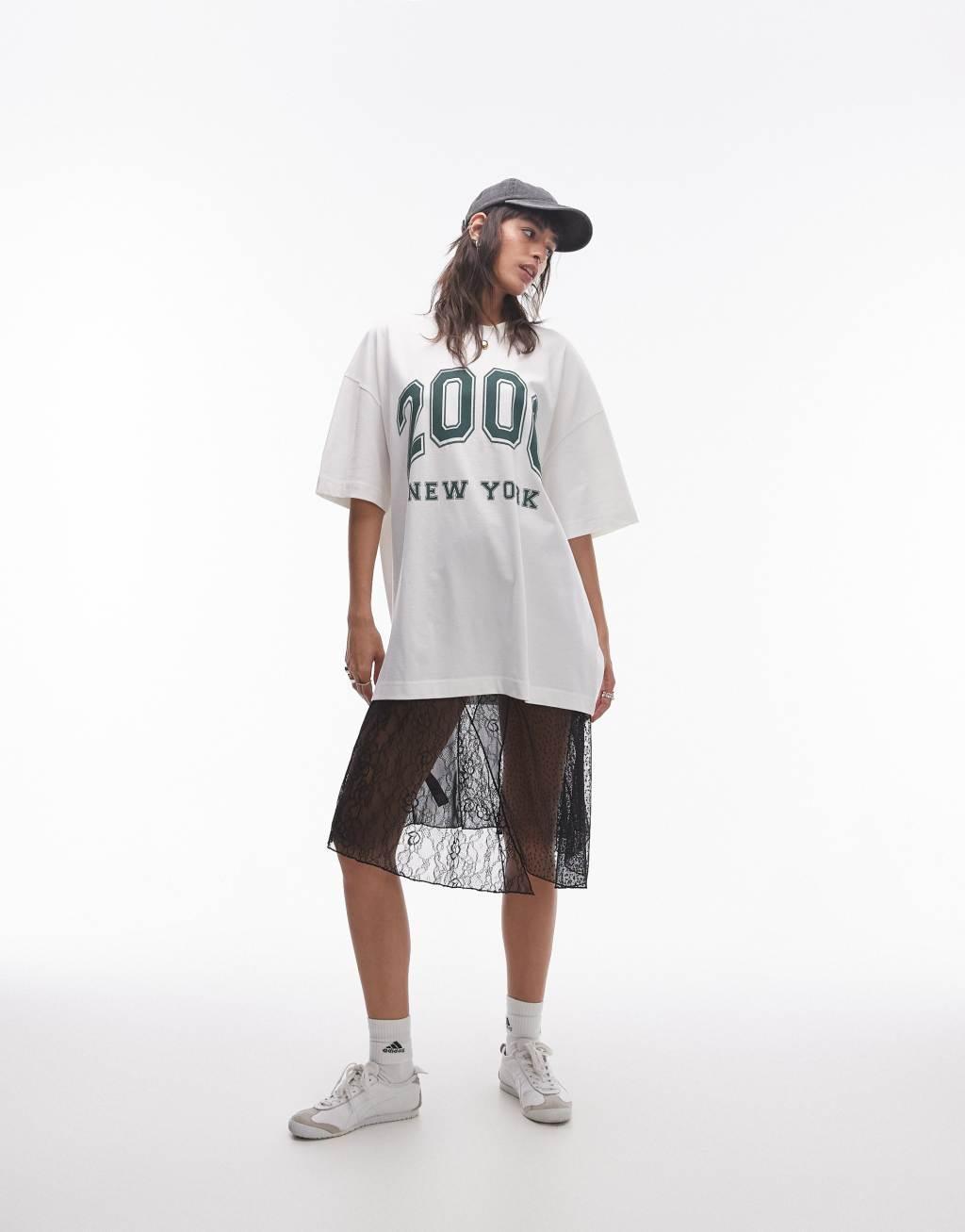 Topshop premium graphic 2000 New York oversize tee in white Product Image