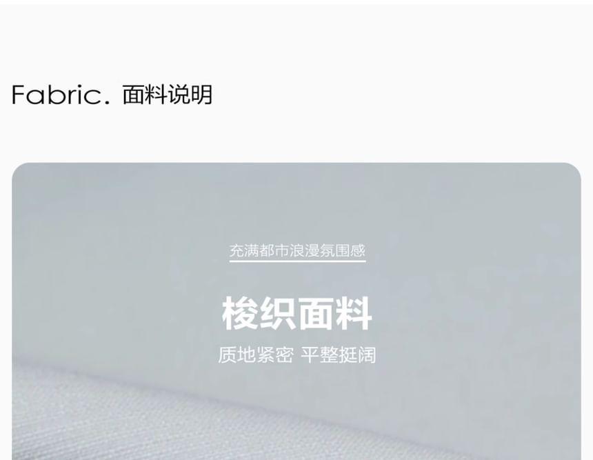 Long-Sleeve V-Neck Collared Gradient Shirt Product Image