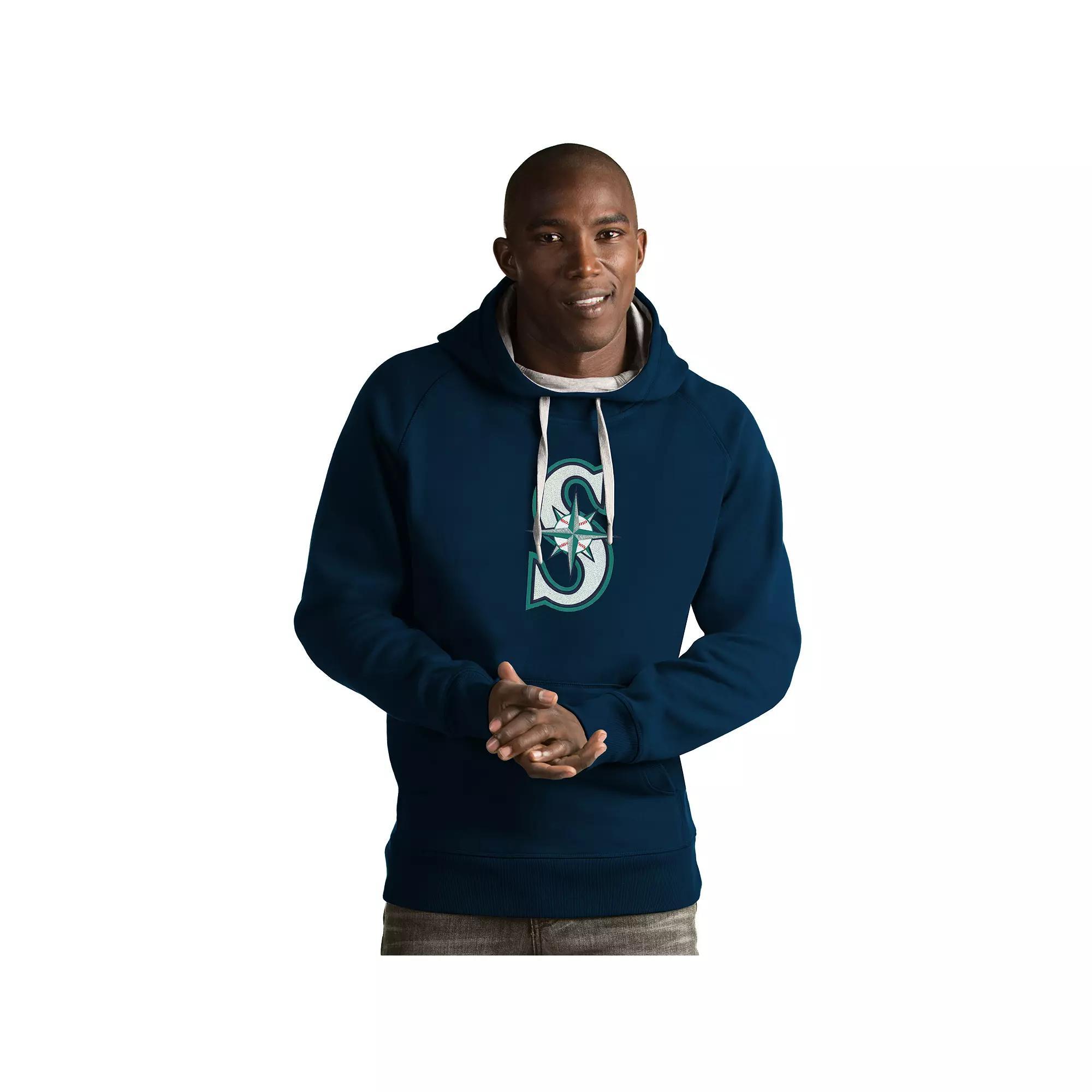Mens Antigua New York Yankees Victory Logo Hoodie Product Image