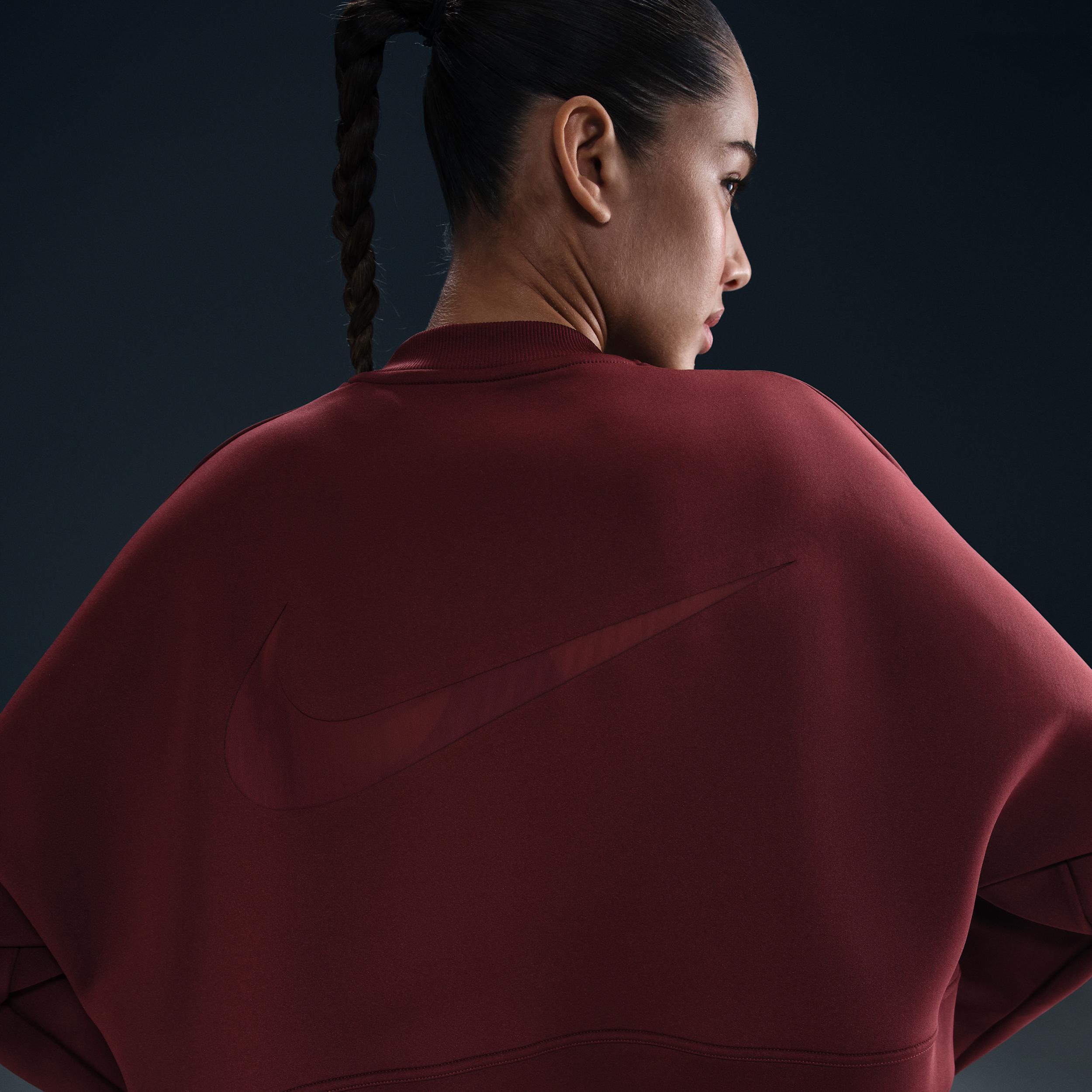 Nike Prima Women's Dri-FIT Oversized Crew-Neck Cropped Top Product Image