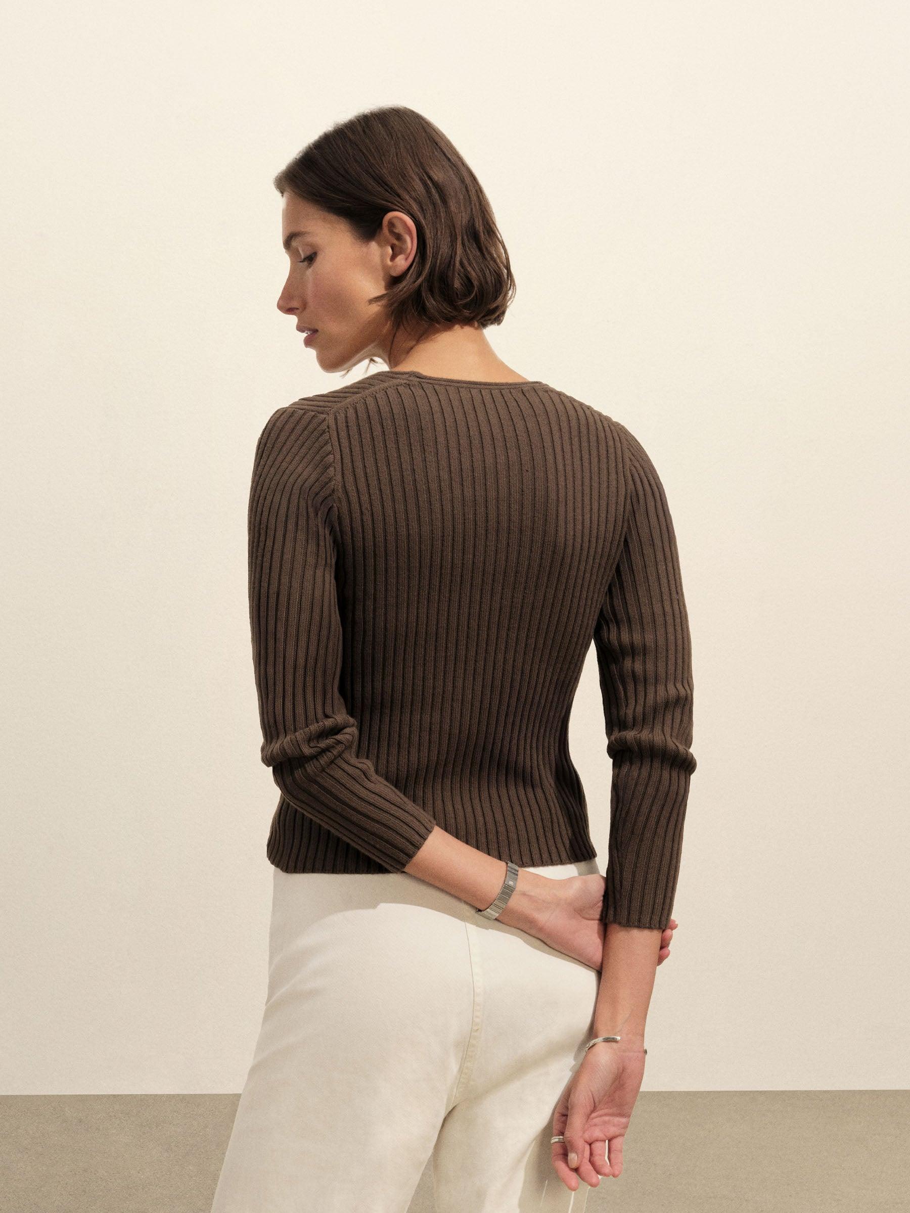 Burnt Chestnut Fluted Rib V-Neck Long Sleeve Product Image