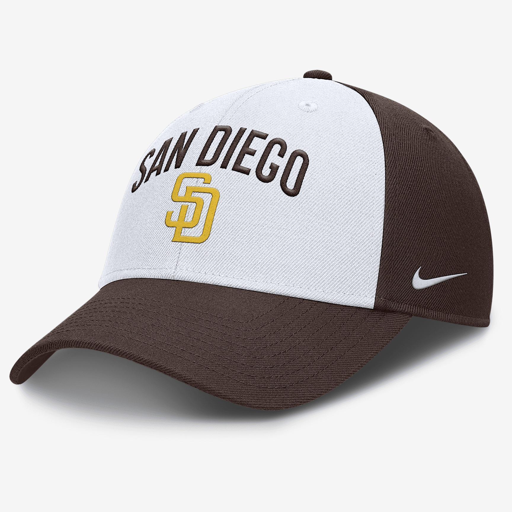 San Diego Padres Club Nike Men's Dri-FIT MLB Adjustable Hat Product Image