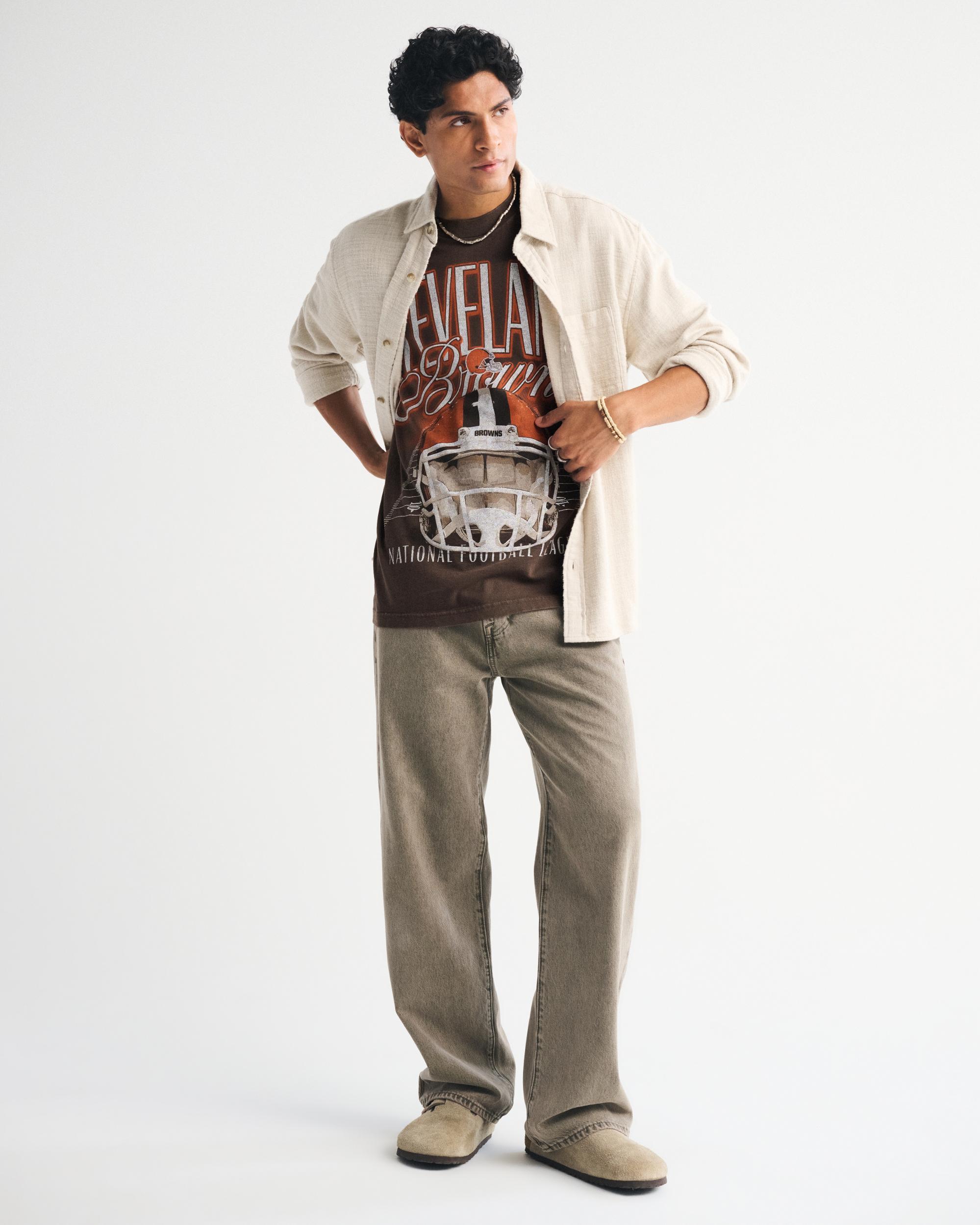 Cleveland Browns Vintage-Inspired Graphic Tee Product Image