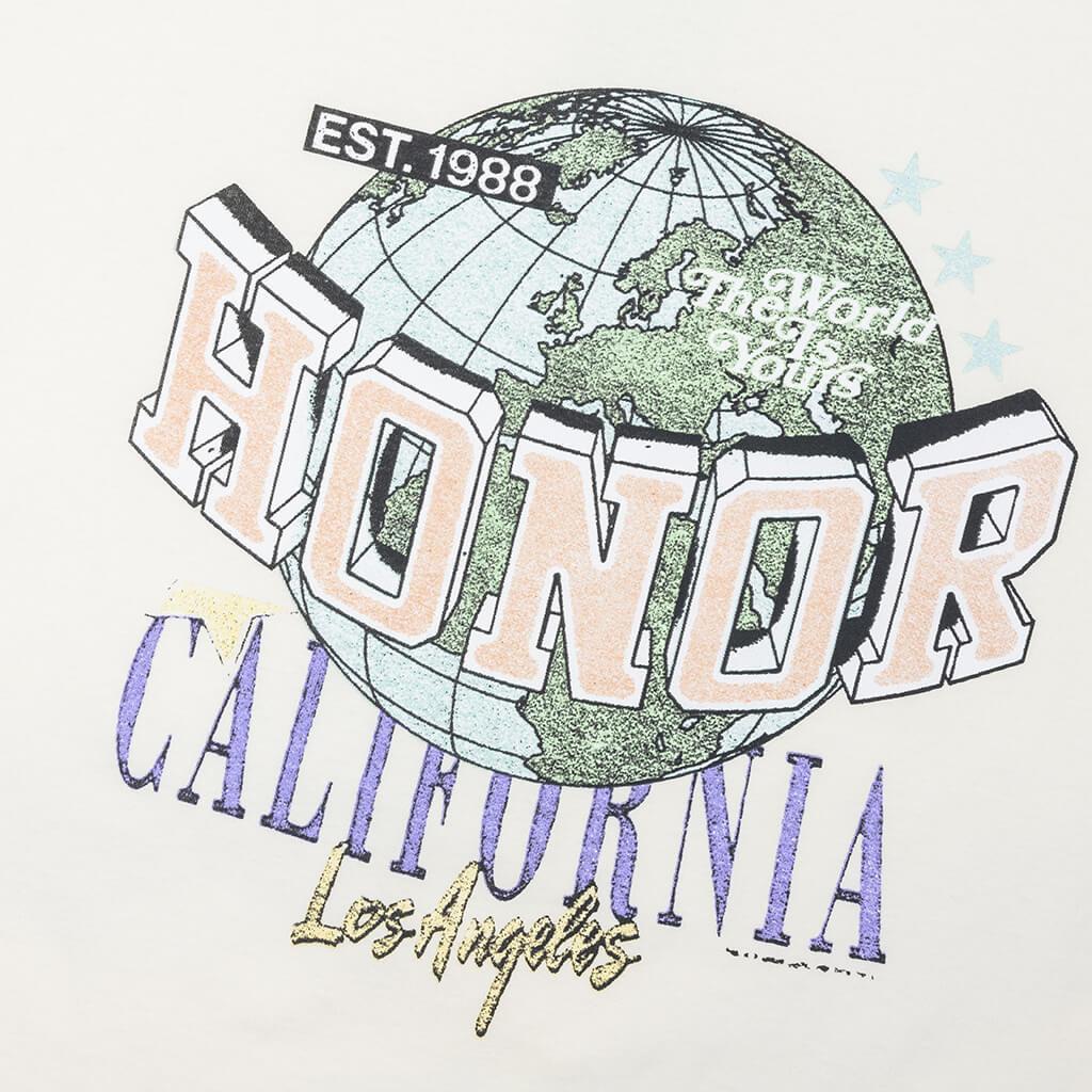 Honor California T-Shirt - White Male Product Image