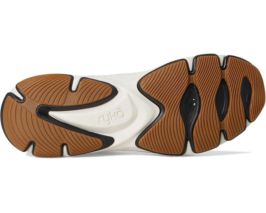 Devotion X TR Walking Shoes Product Image