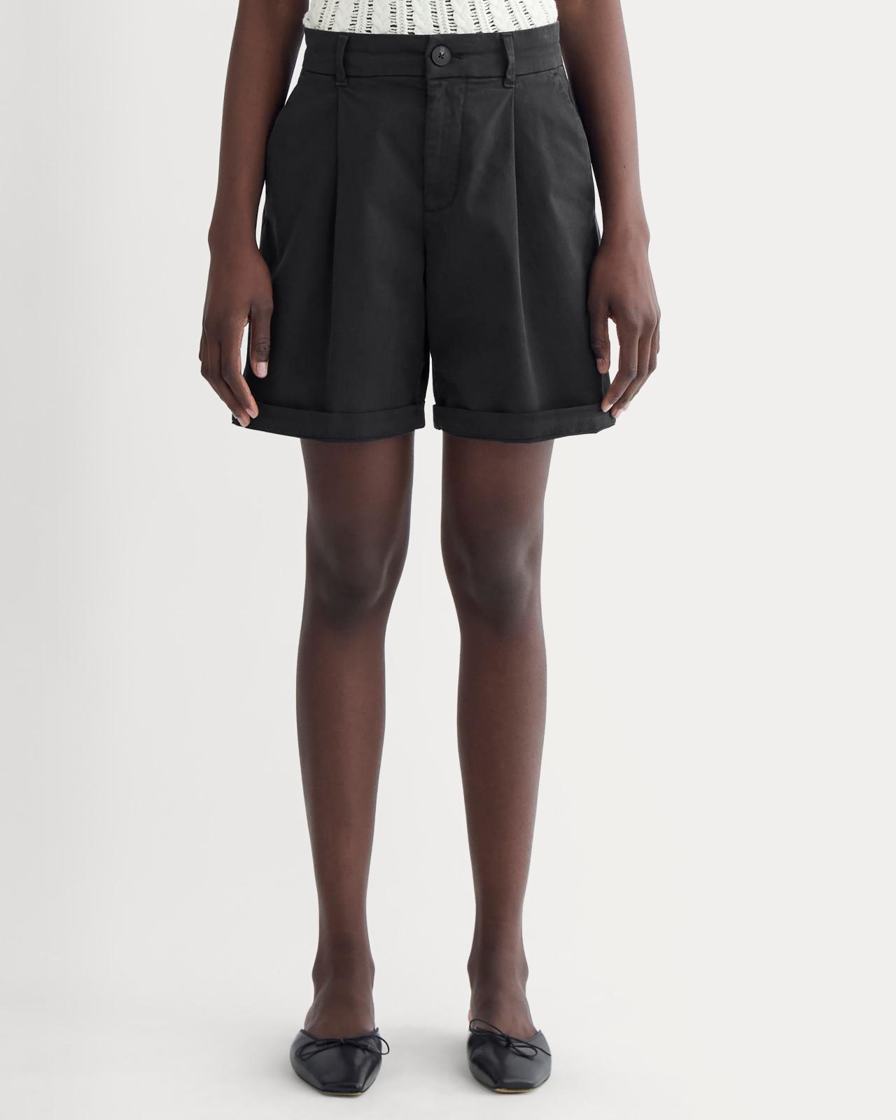 The Pleated Chino Short Product Image