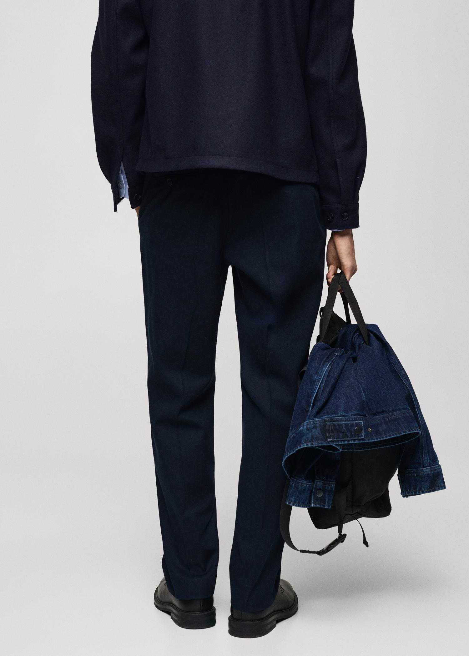 Straight-fit pleated pants - Men | MANGO USA Product Image