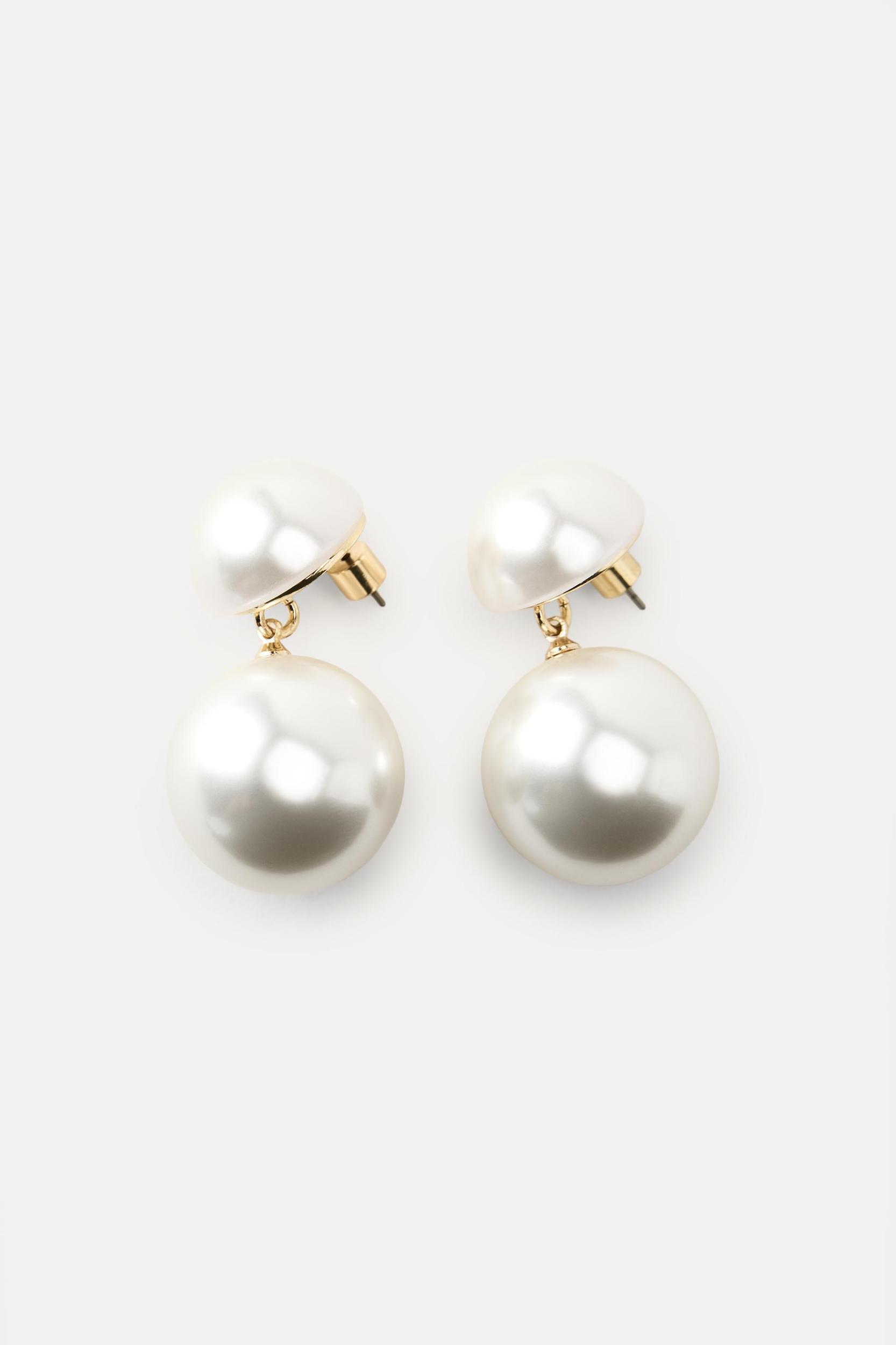 DOUBLE PEARL EARRINGS Product Image