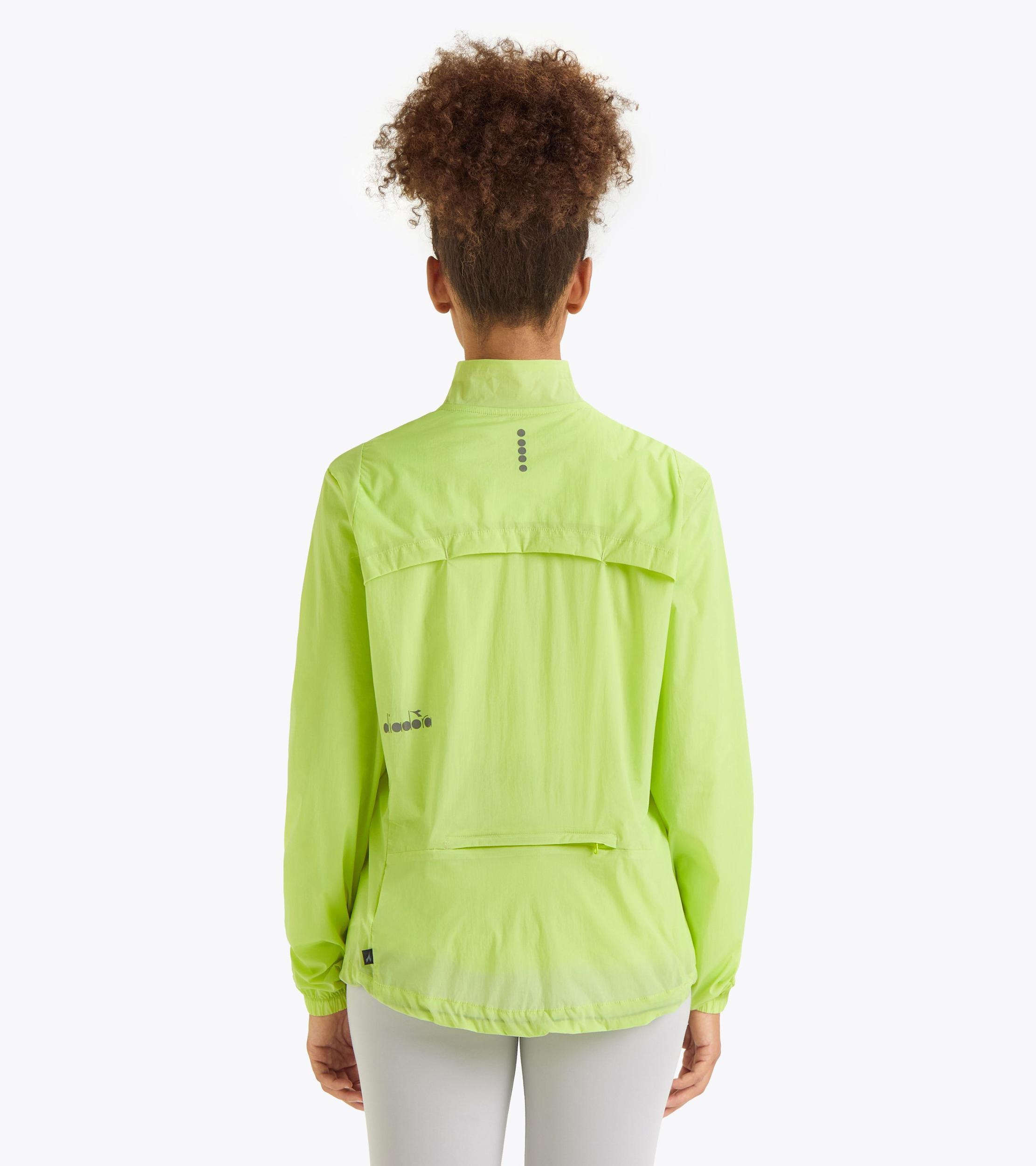 L. PACKABLE WIND JACKET Product Image