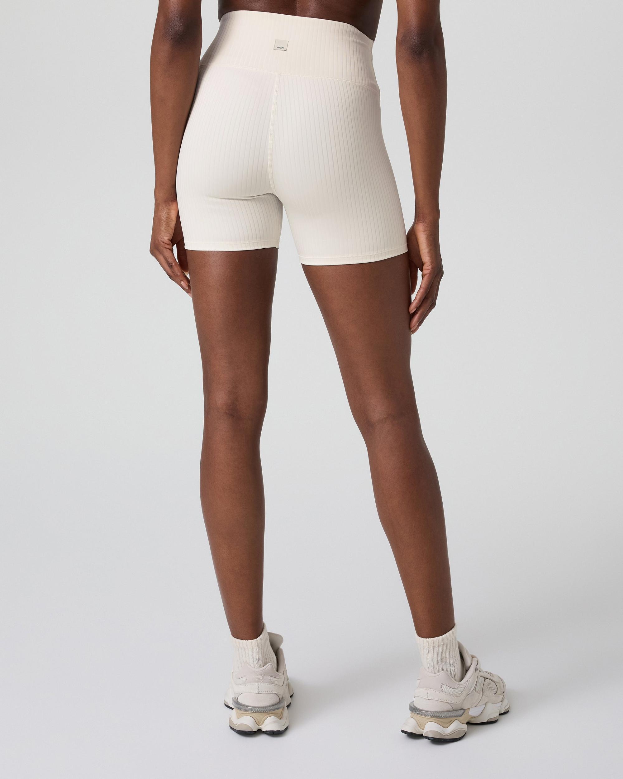 Inversion Rib Short Product Image