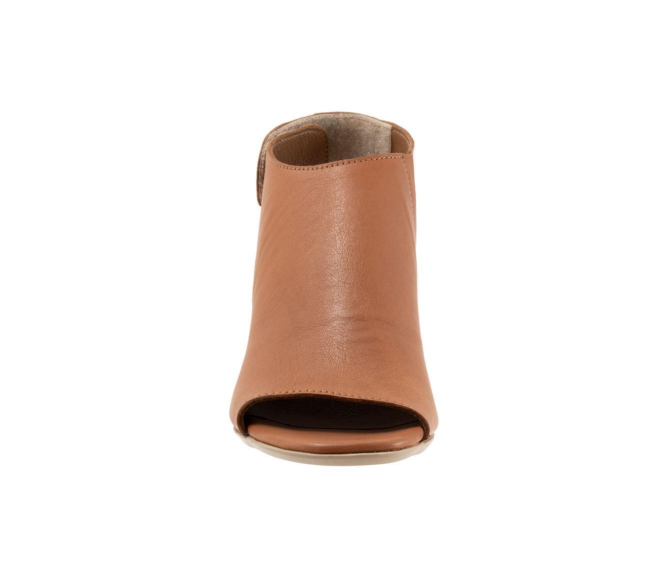 Women's Bueno Rachel Dress Sandals Product Image