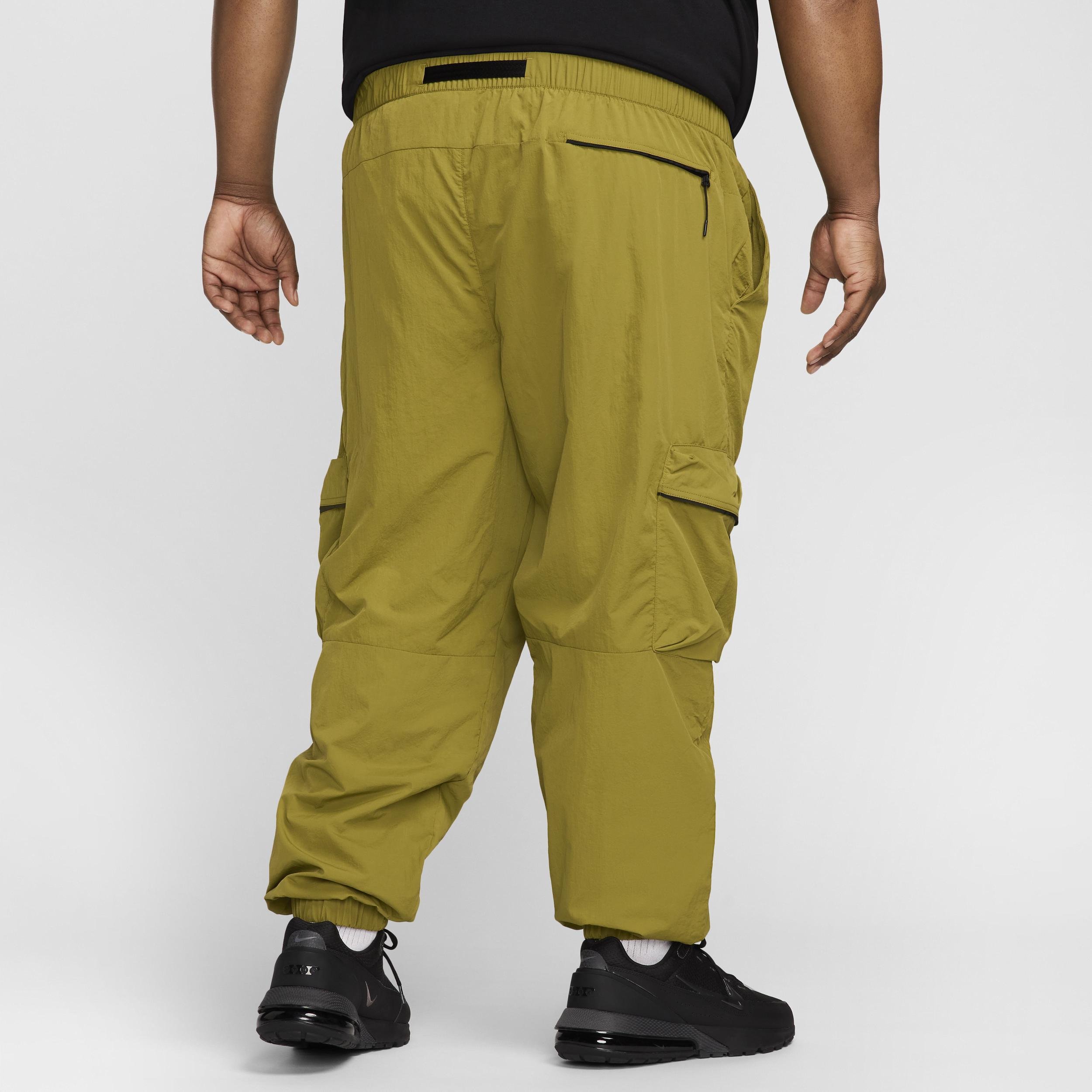 Nike Tech Men's Woven Cargo Pants Product Image