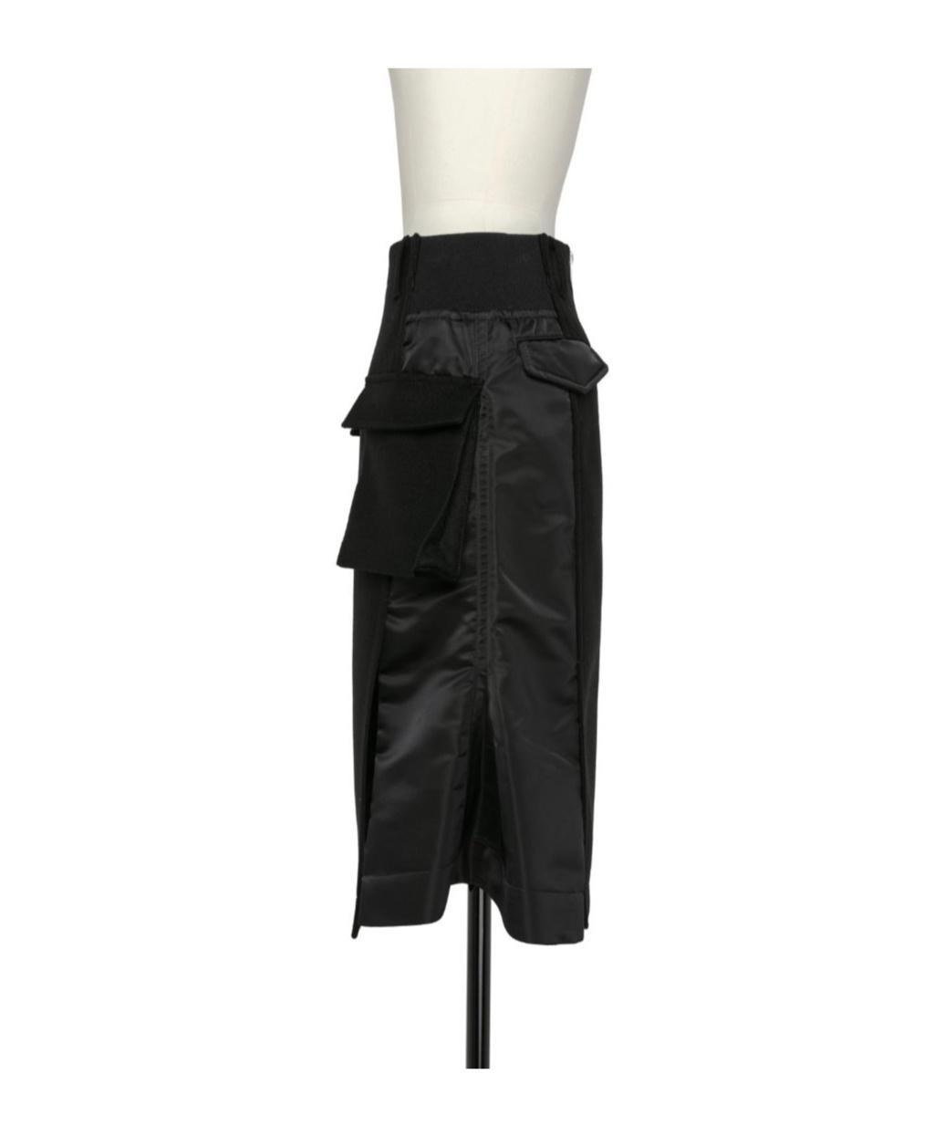 SACAI Stitched Detail Skirt In Black Product Image