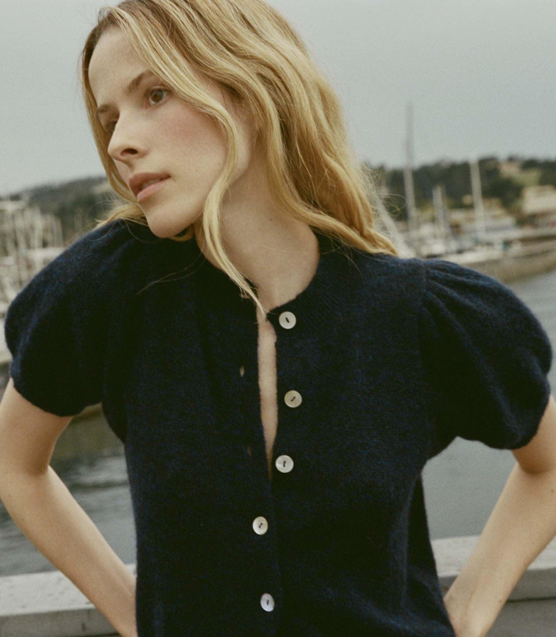 ANISA CARDIGAN -- NAVY Product Image