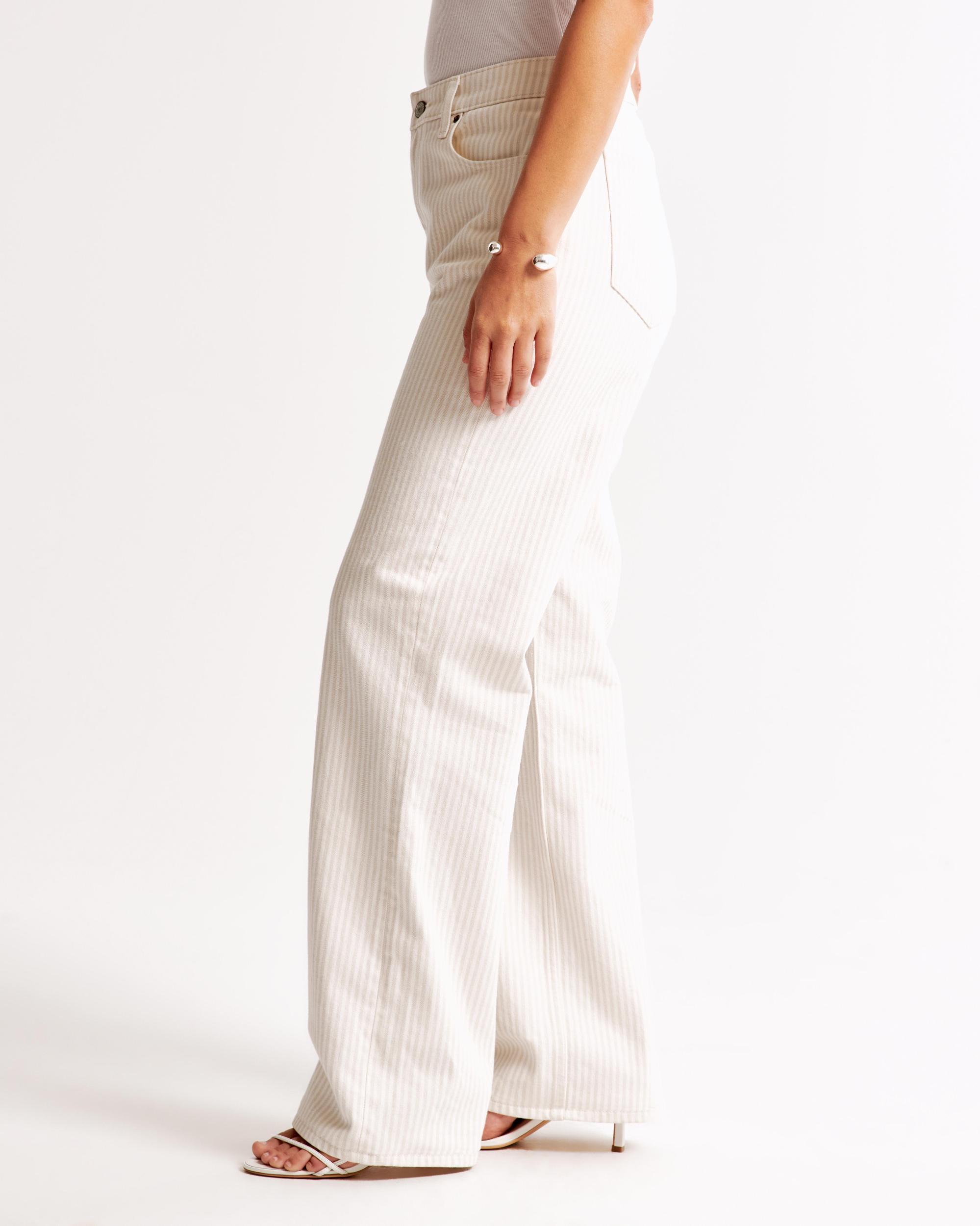 Curve Love High Rise 90s Relaxed Jean Product Image