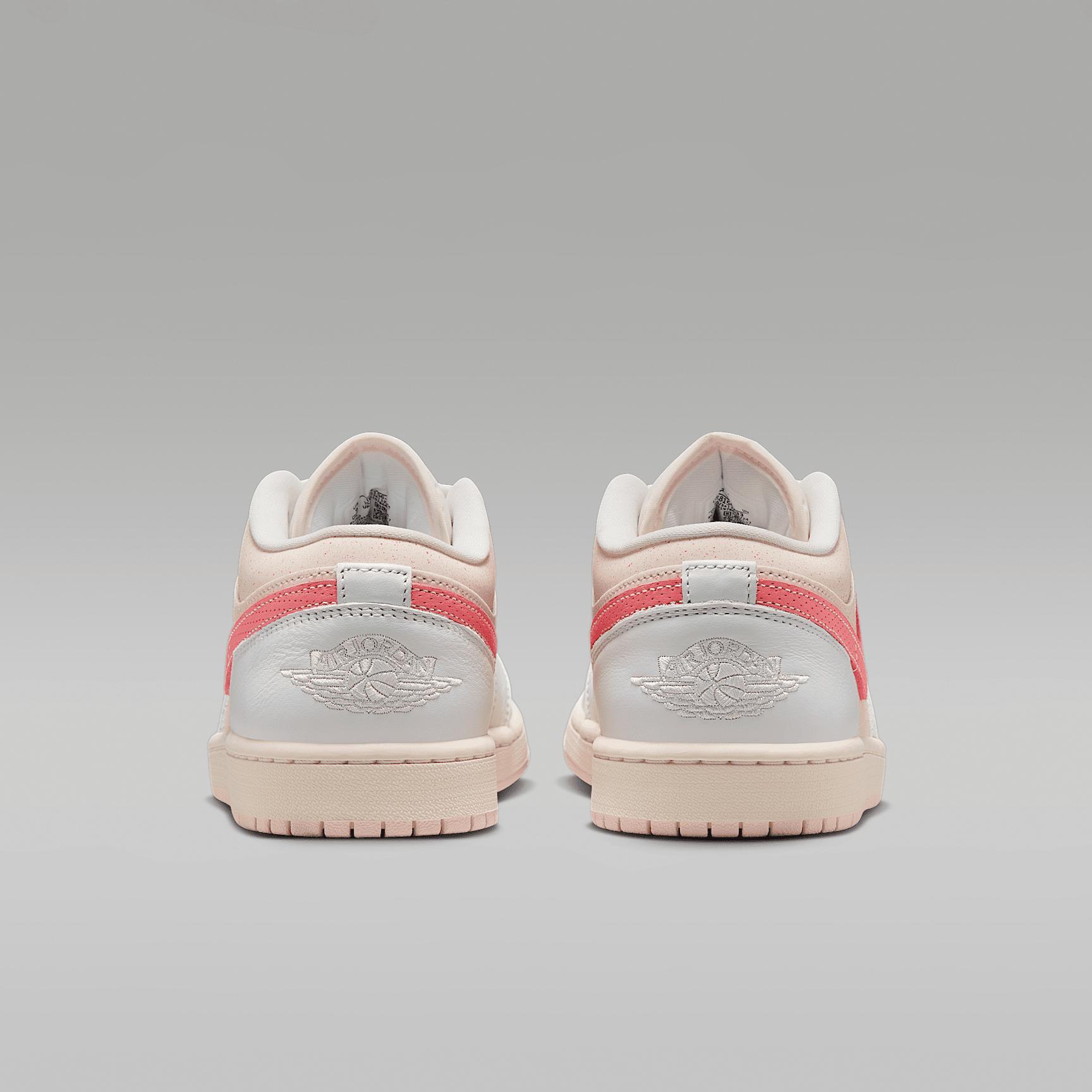 Air Jordan 1 Low SE Women's Shoes Product Image
