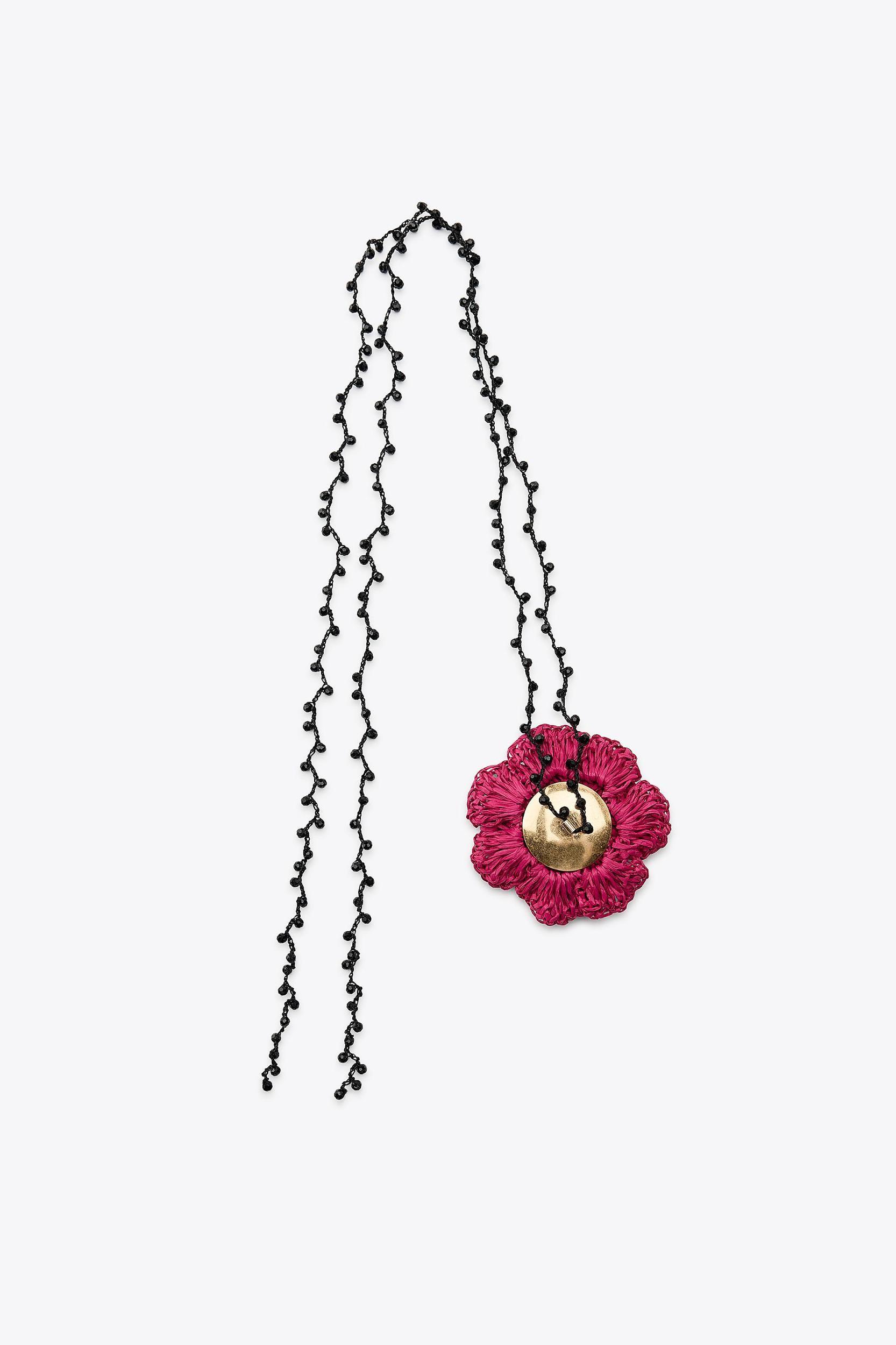 RAFFIA FLOWER NECKLACE Product Image