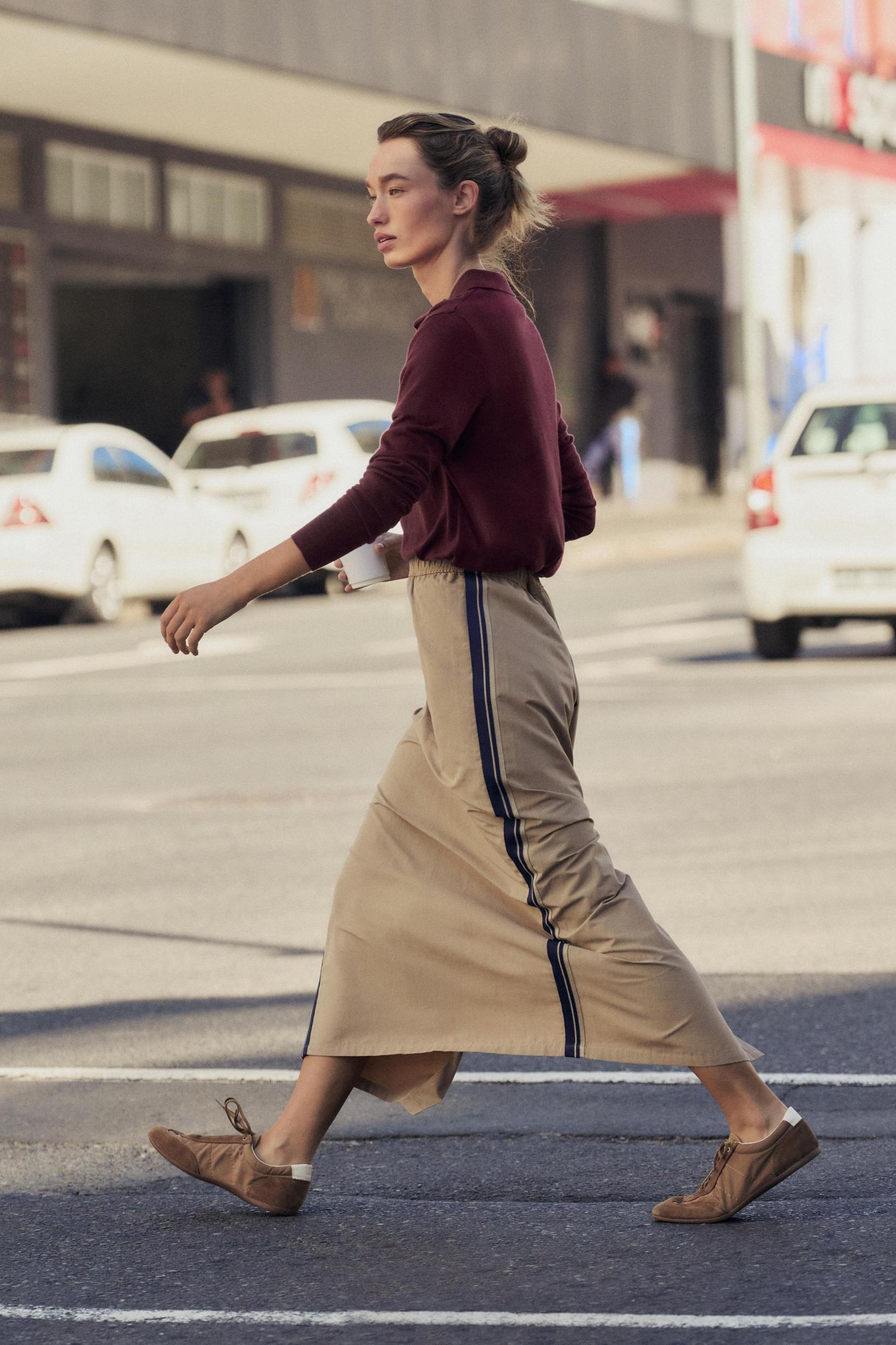 SIDE STRIPE MIDI SKIRT Product Image