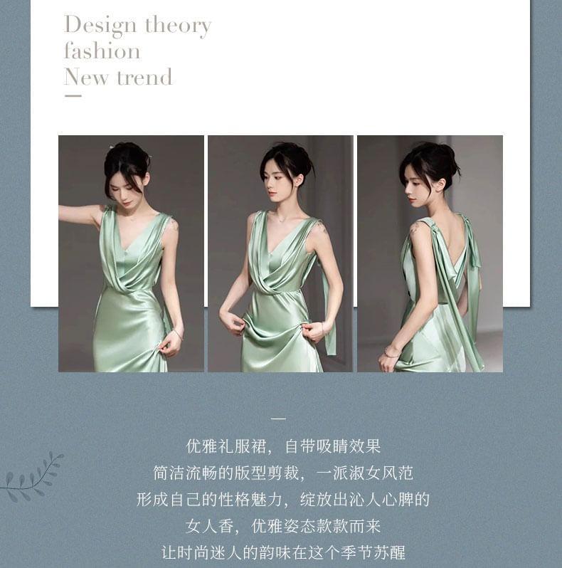 Sleeveless V-Neck Plain Open Back Satin Mermaid Evening Gown Product Image