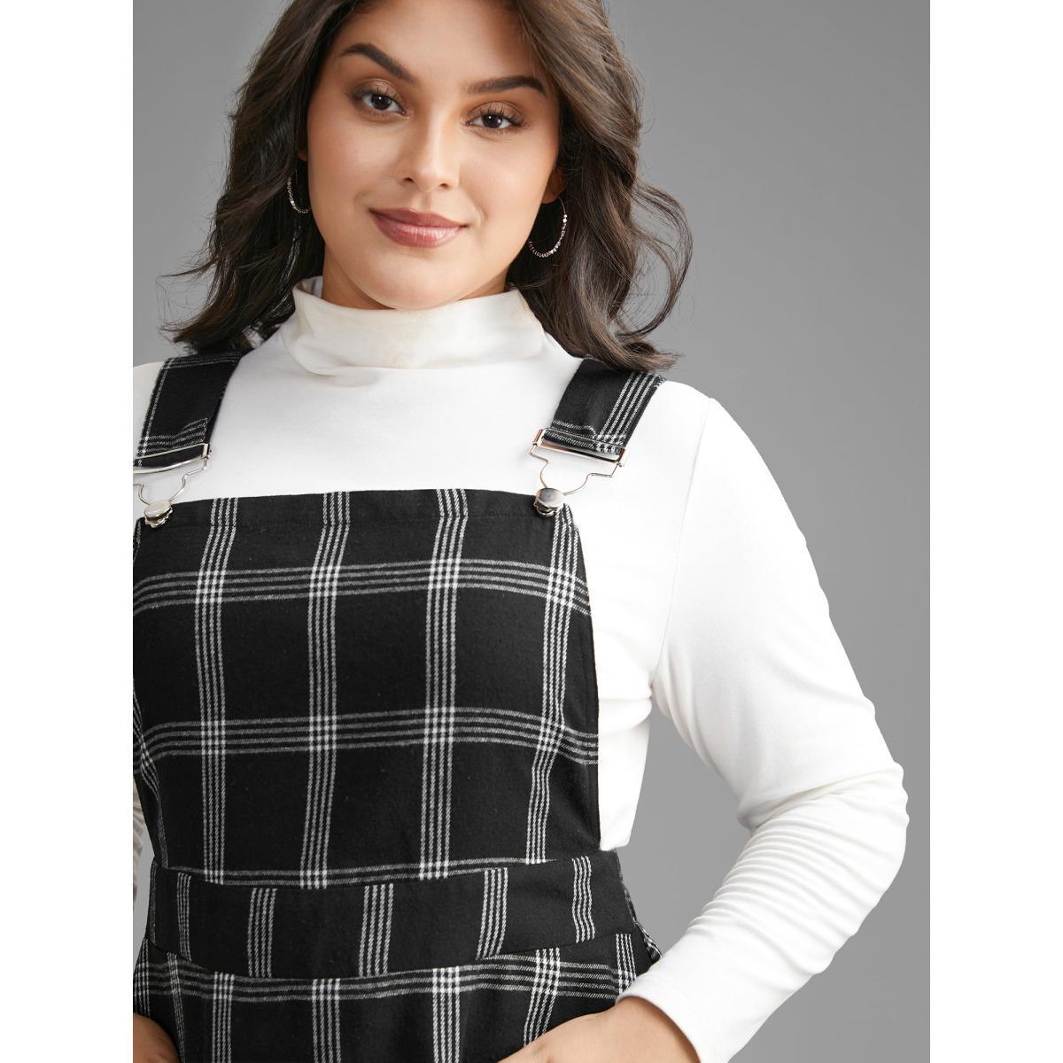 Plus Size Plaid Square Neck Patched Pocket Dress Black Women Casual Non Square Neck Sleeveless Curvy BloomChic 18-20/2X Product Image