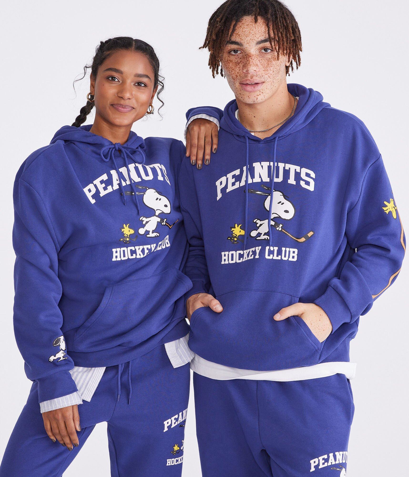 Peanuts® | Aéropostale Snoopy Hockey Club Pullover Hoodie Product Image