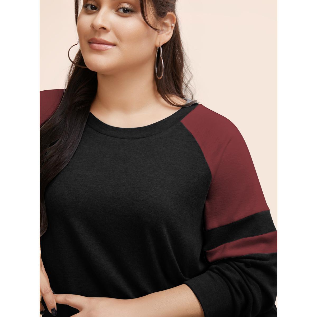 Plus Size Colorblock Contrast Stitch Raglan Sleeve T-shirt Black Women Casual Elastic cuffs Striped Round Neck Dailywear T-shirts BloomChic 22-24/3X Product Image