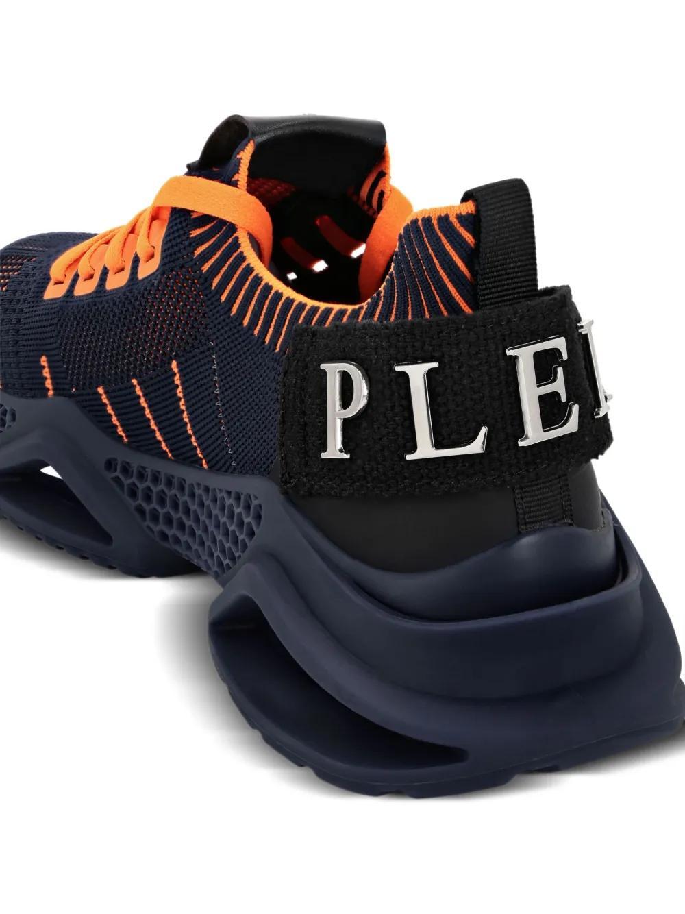 Iconic sneakers Product Image