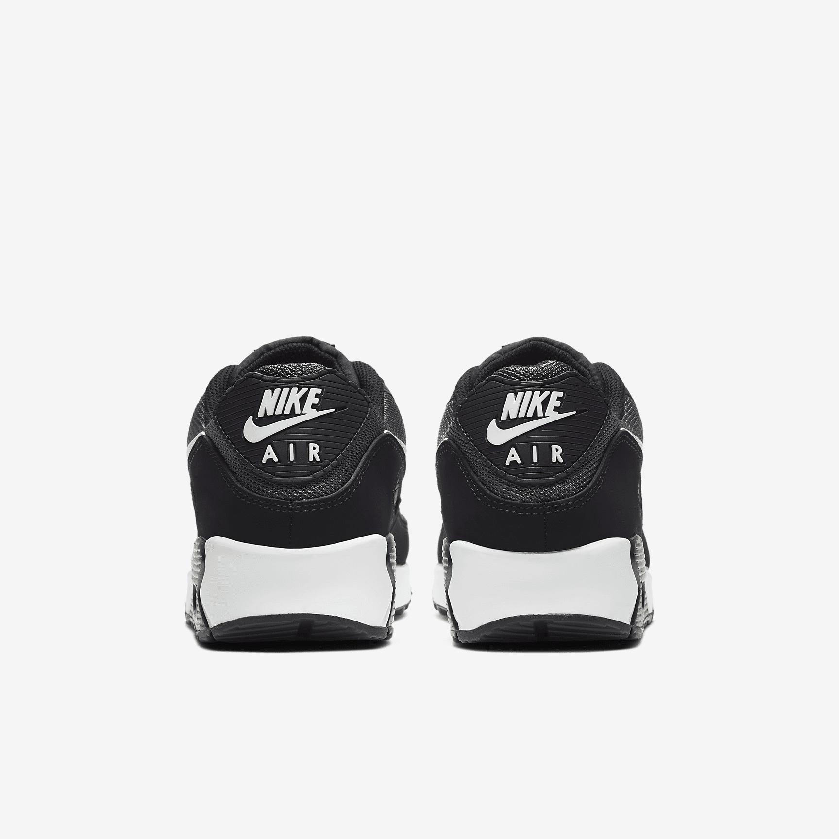 Nike Air Max 90 Men's Shoes Product Image