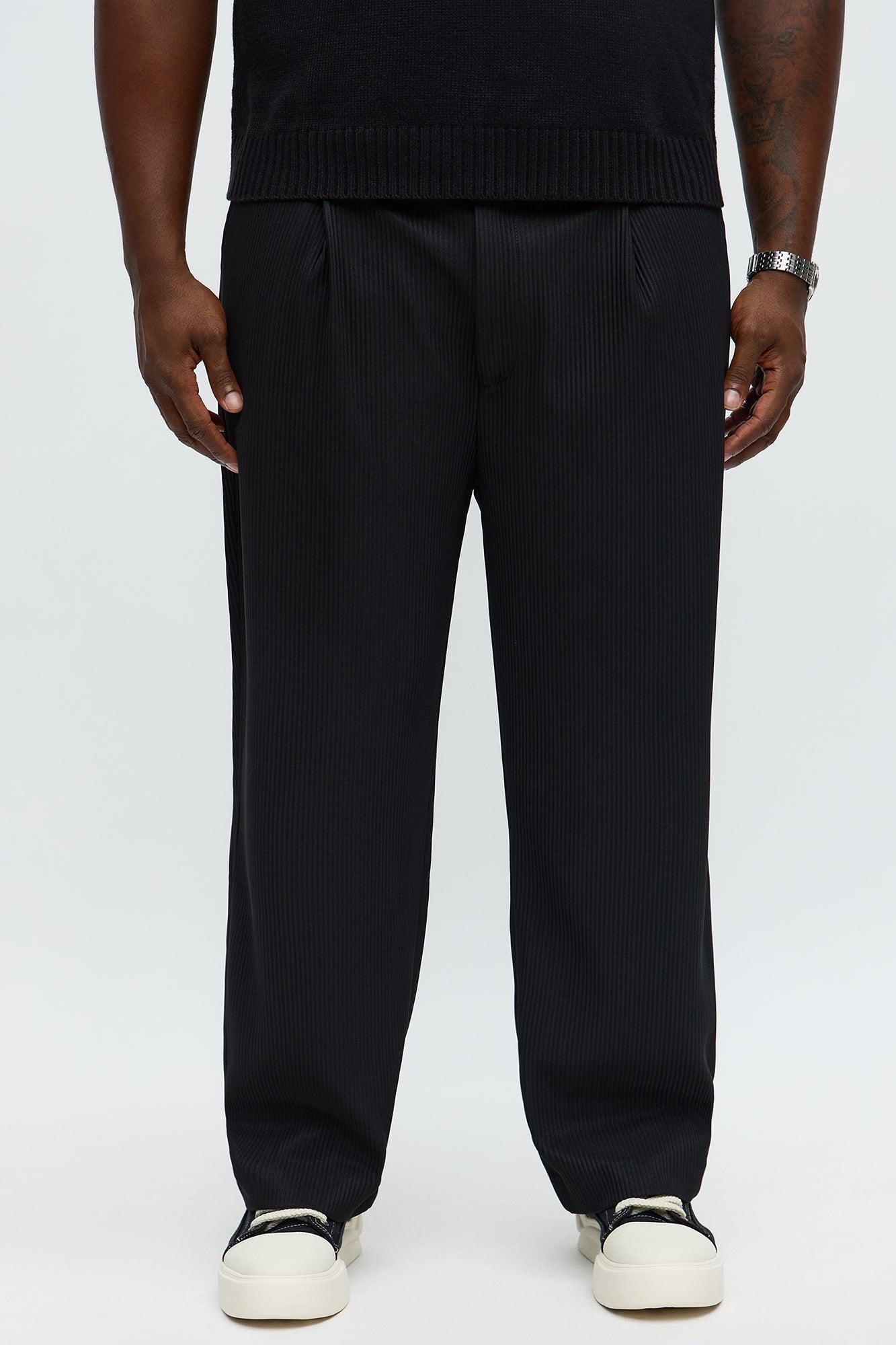 Show Up Straight Pleated Trousers - Black Product Image