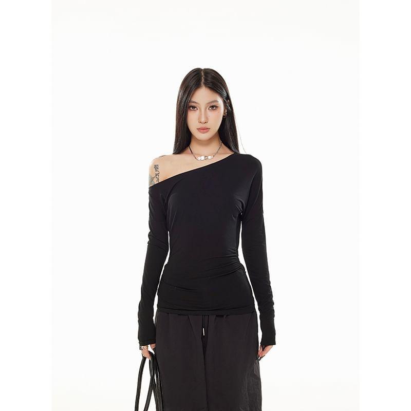 Long-Sleeve Asymmetrical Plain Top Product Image