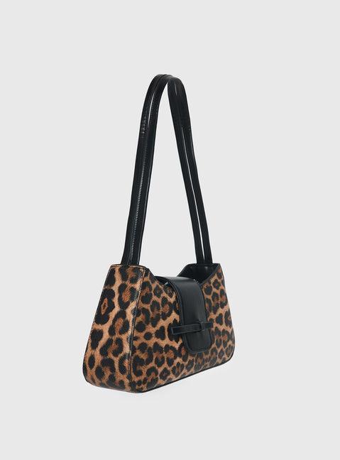 Scotlyn Shoulder Bag Leopard Product Image