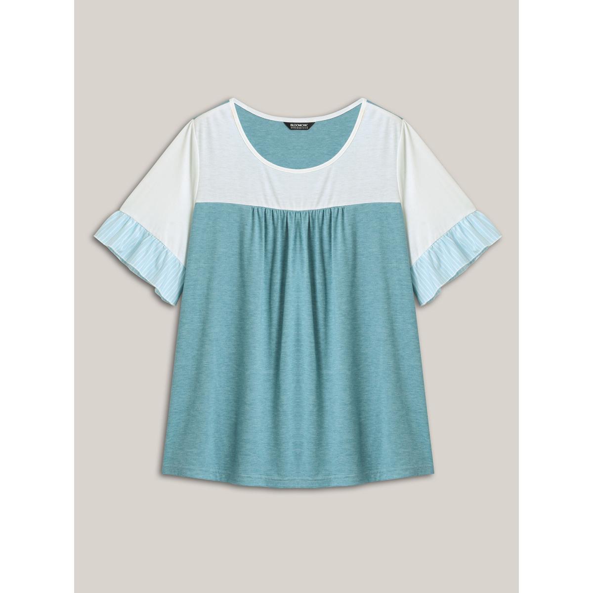 Plus Size Color Contrast Lotus Leaf Sleeve T-Shirt Cerulean Women Gathered Round Neck Everyday-Casual T-shirts BloomChic 12/L Product Image