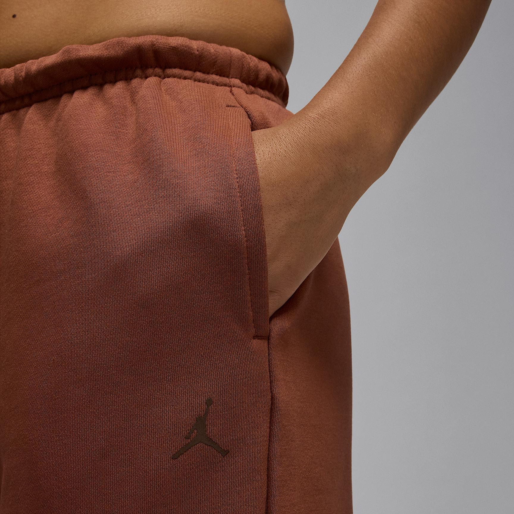 Jordan Sport Crossover Women's Dri-FIT Fleece Pants Product Image