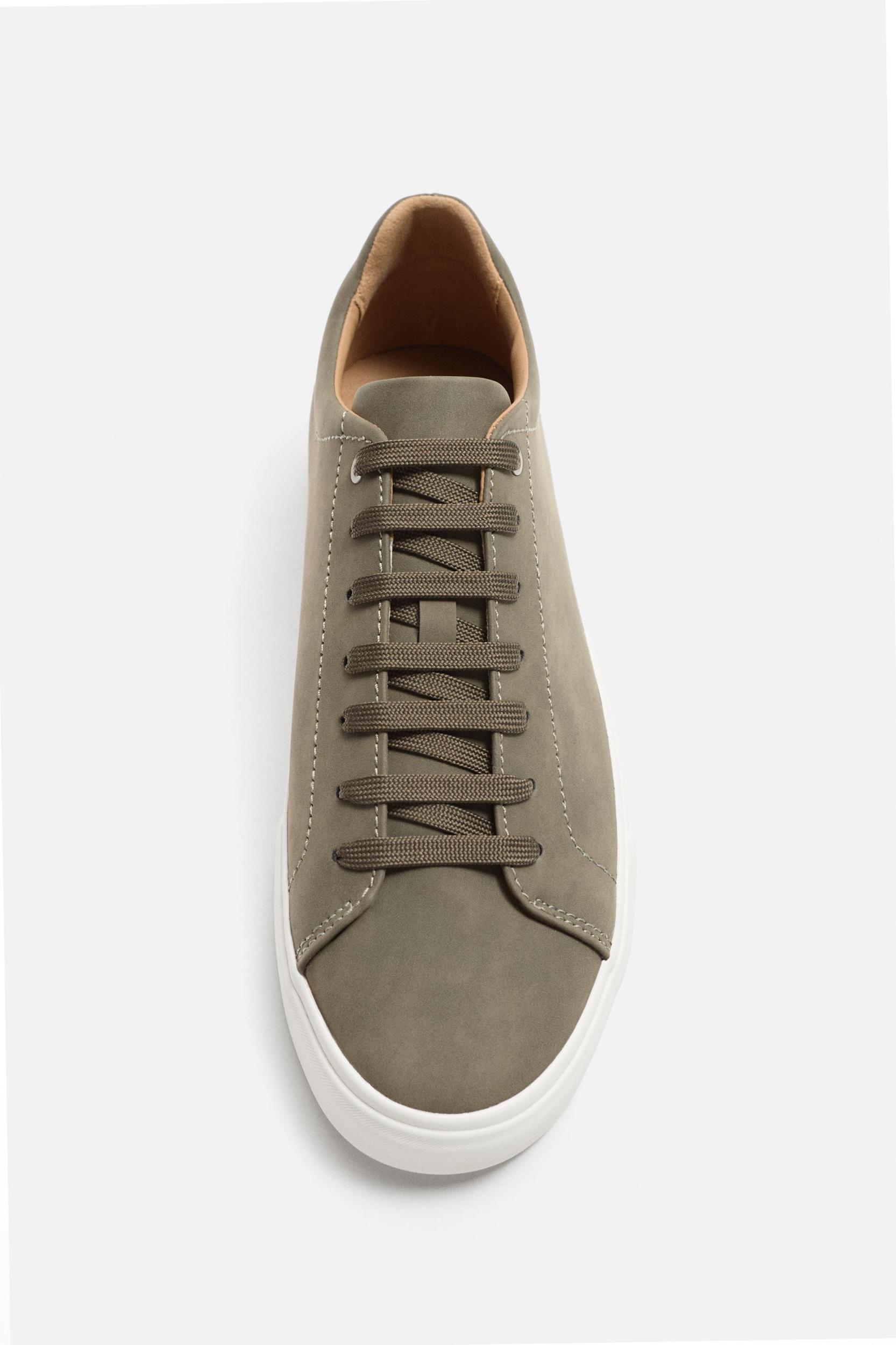 BASIC SNEAKER Product Image