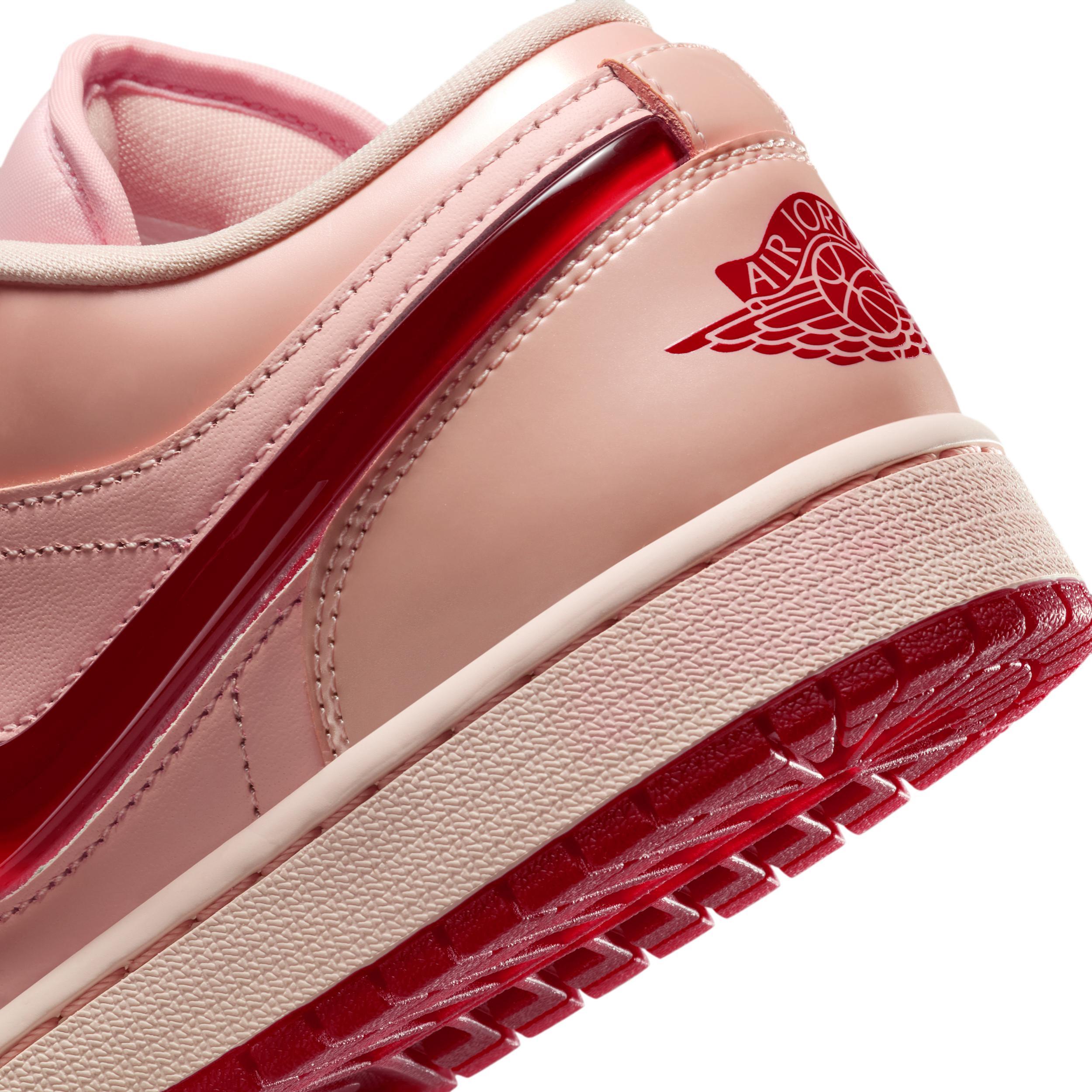 Jordan Womens Air 1 Low SE Casual Shoes Product Image