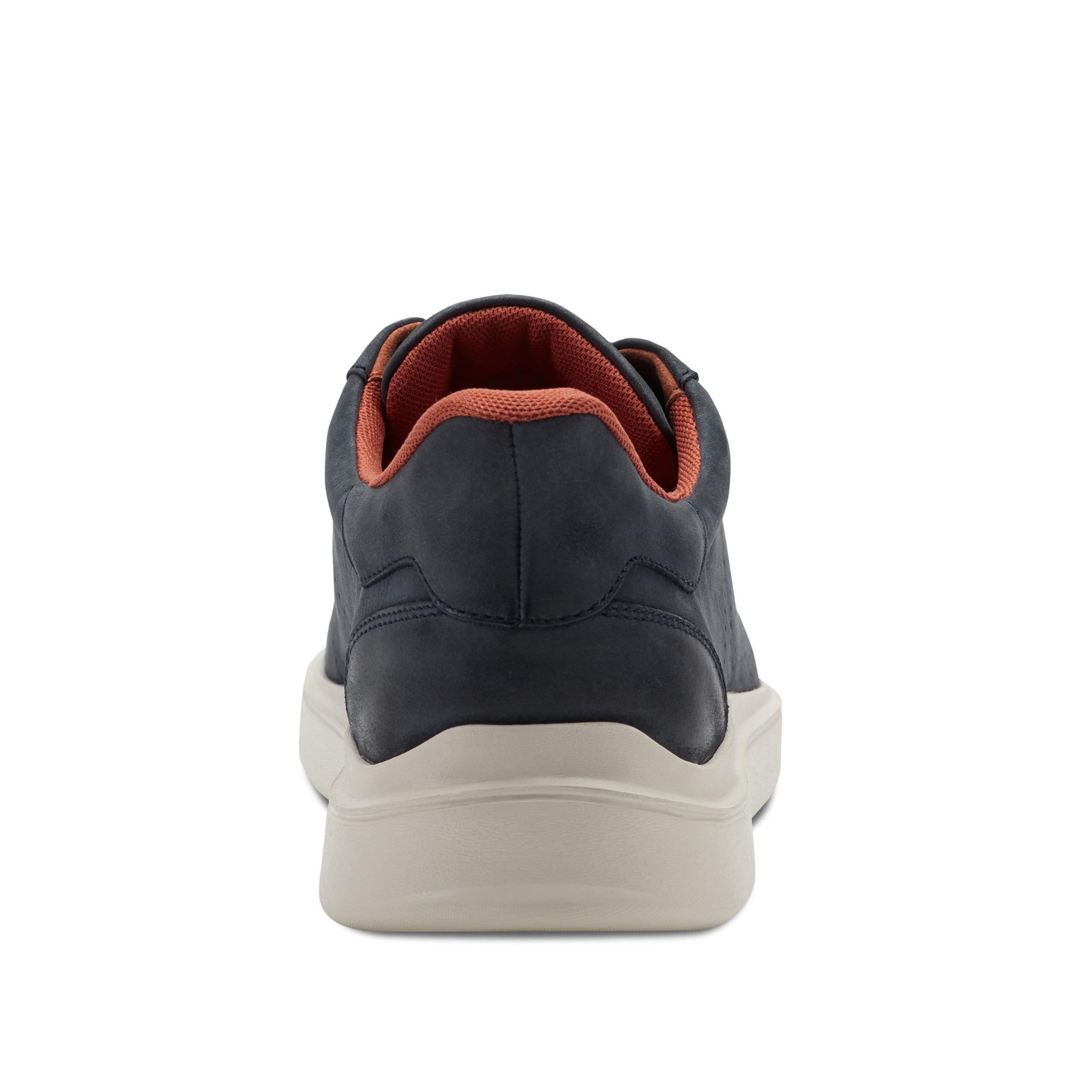 Men's Tristen Step Activated Lace-Up Product Image