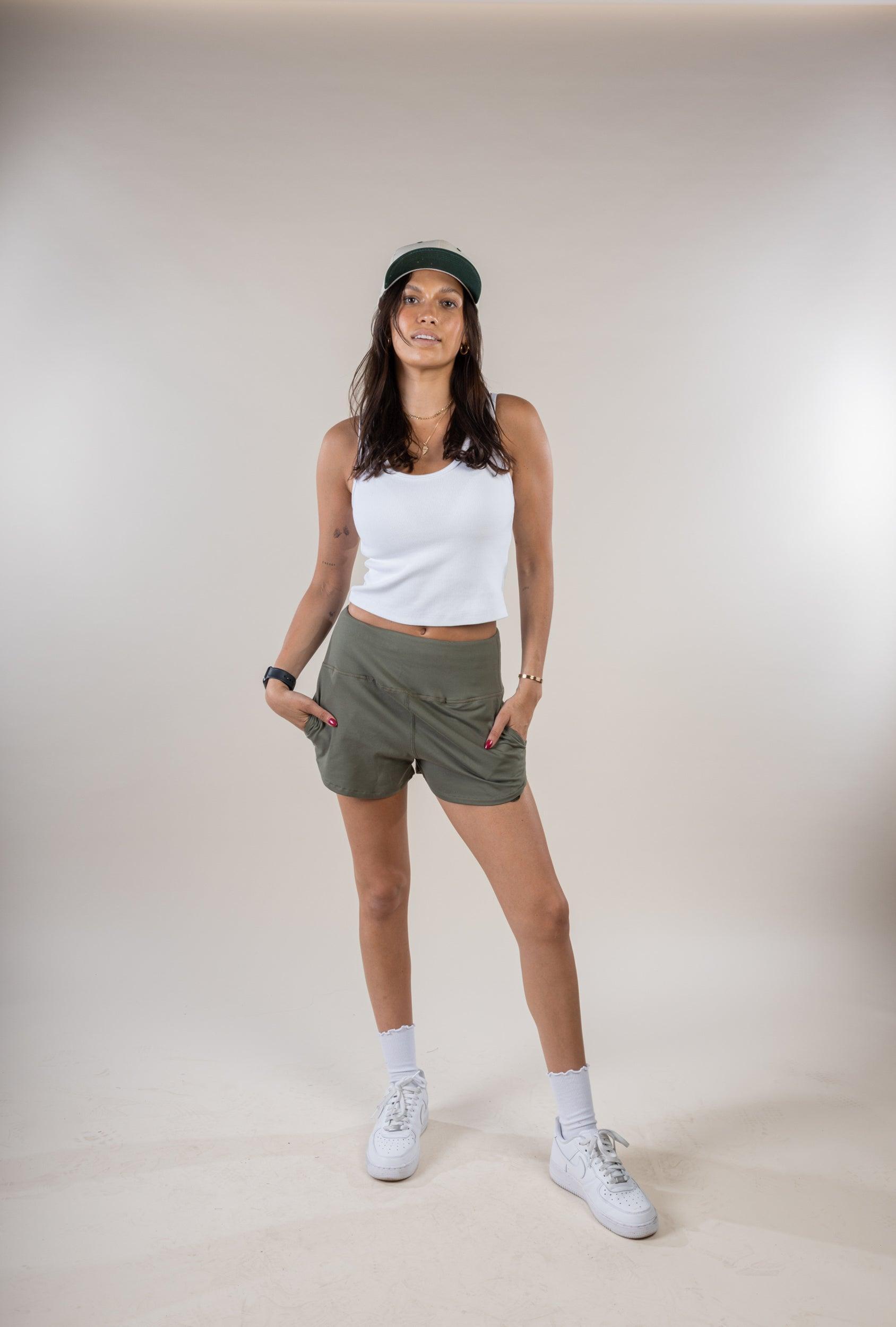 Women's Roam™ Short Product Image