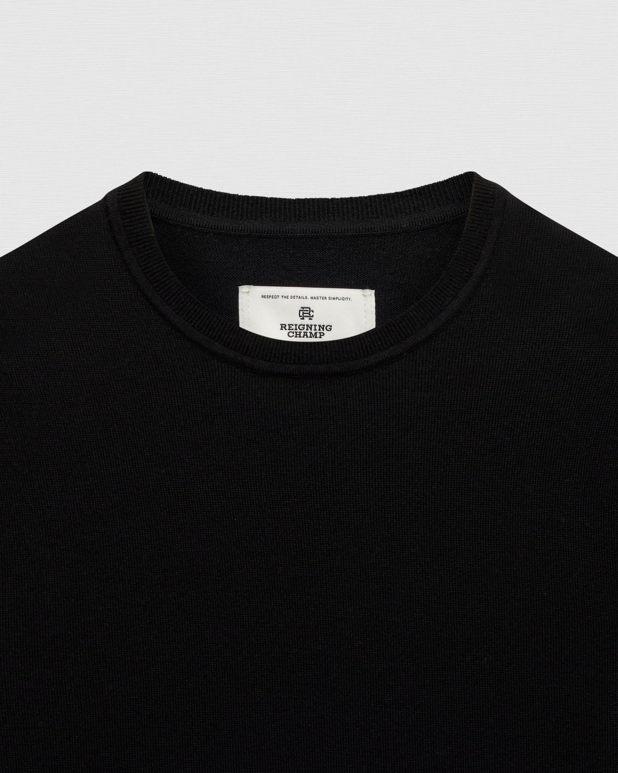 Lightweight Merino Harry Crewneck Male Product Image