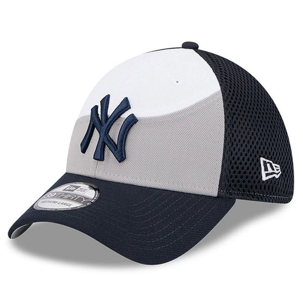 Men's New Era  Gray/Navy New York Yankees 2025 Spring Training 39THIRTY Flex Hat, Size: Medium/Large, Grey Product Image