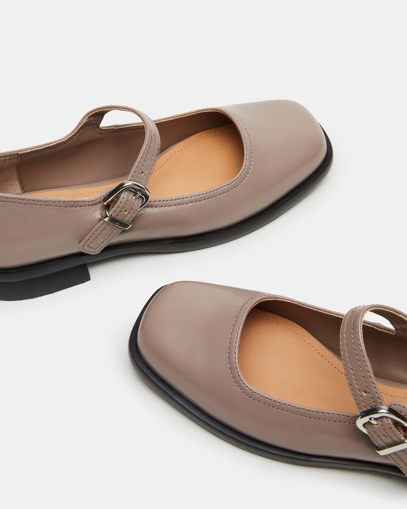 DELANCY TAUPE LEATHER Female Product Image