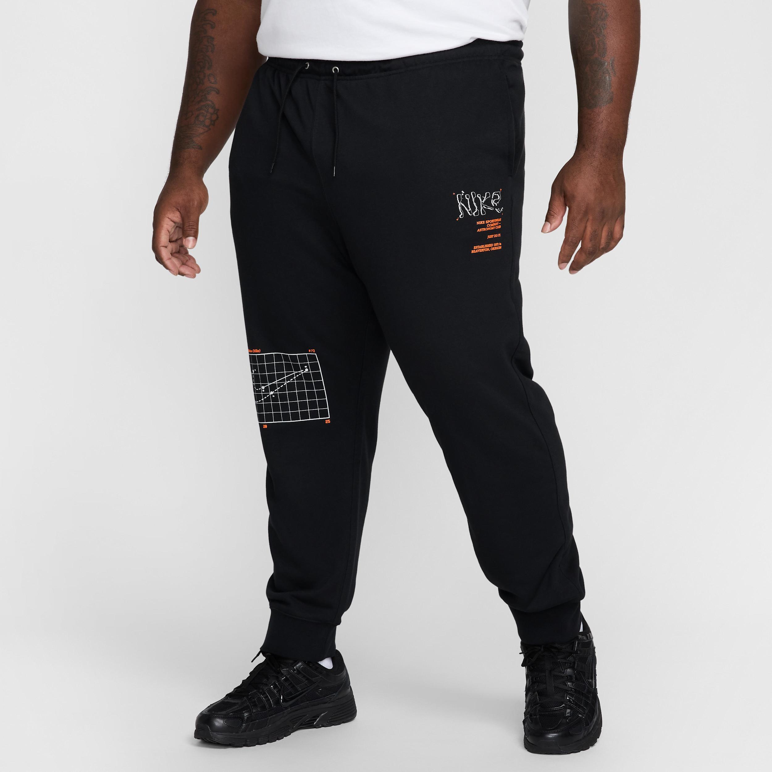 Nike Men's Club French Terry Jogger Pants Product Image