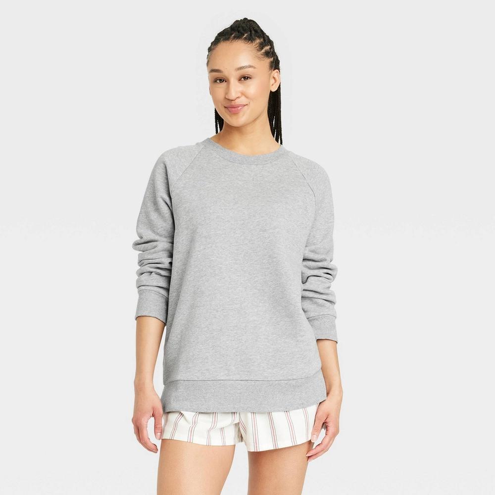 Womens Fleece Sweatshirt - Colsie Heathered L: Crew Neck, Raglan Sleeve, Midweight Pullover Product Image