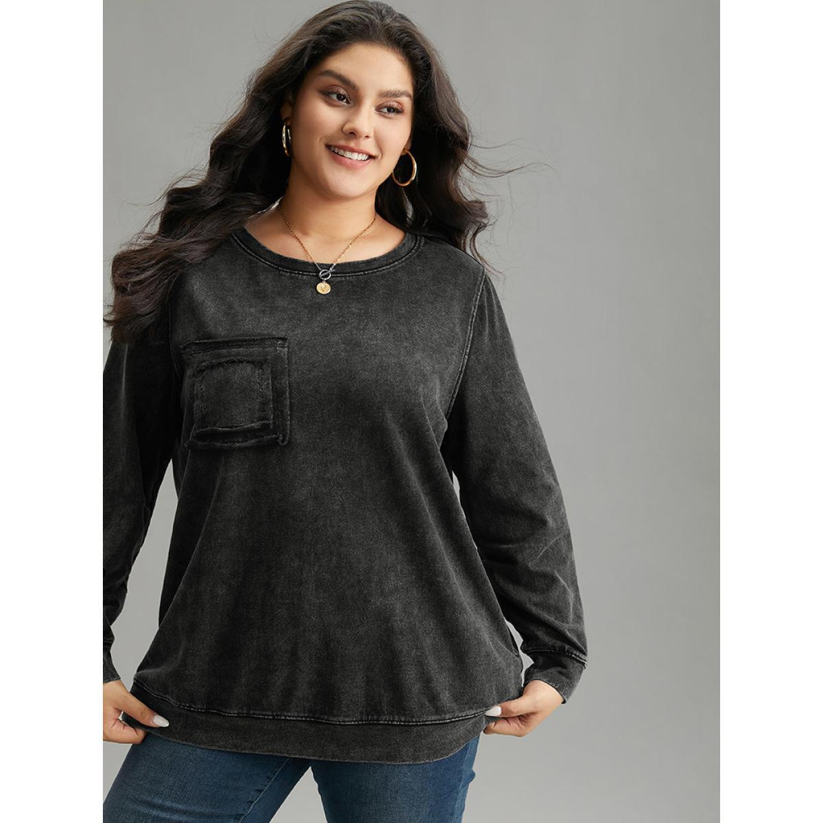 Plus Size Vintage Patched Pocket Round Neck Sweatshirt Women DimGray Casual Plain Round Neck Everyday Sweatshirts BloomChic 28/5X Product Image