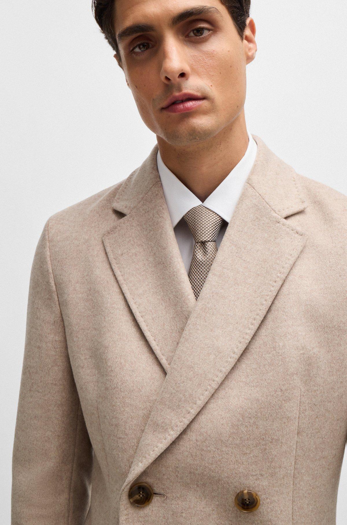 Slim-fit coat in wool with cashmere Product Image