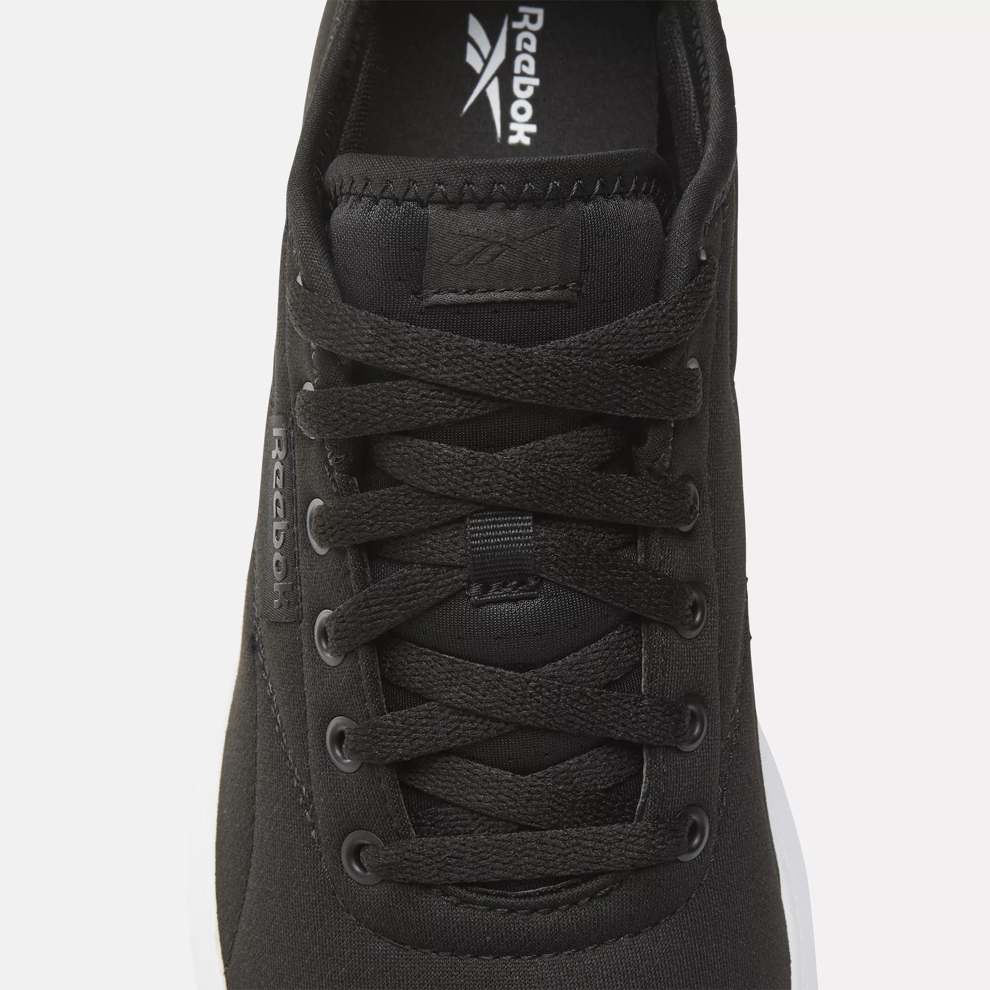 Walk Ultra 7 DMX MAX Extra-Wide Men's Shoes in Black Product Image