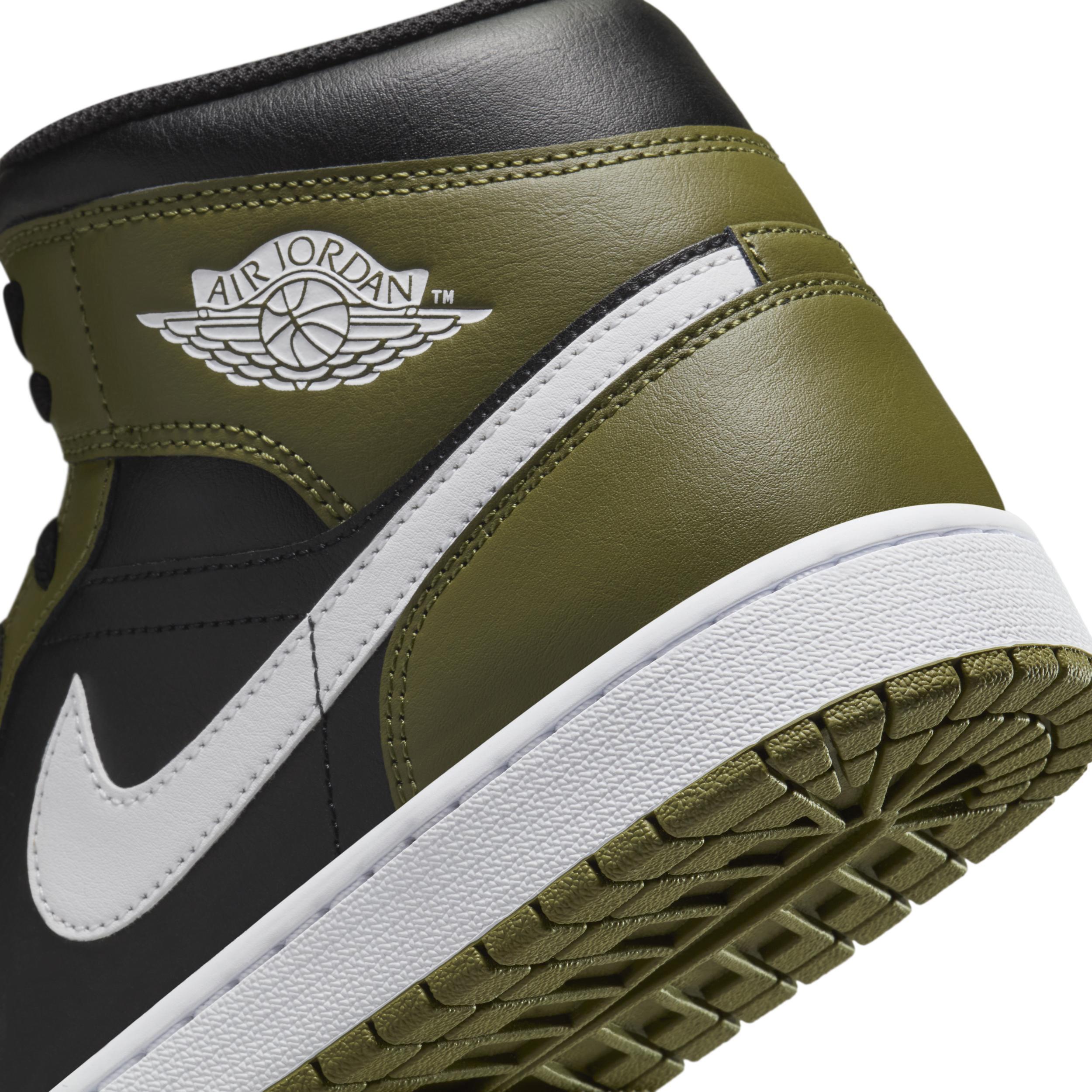 Mens Air Retro 1 Mid Casual Shoes Product Image