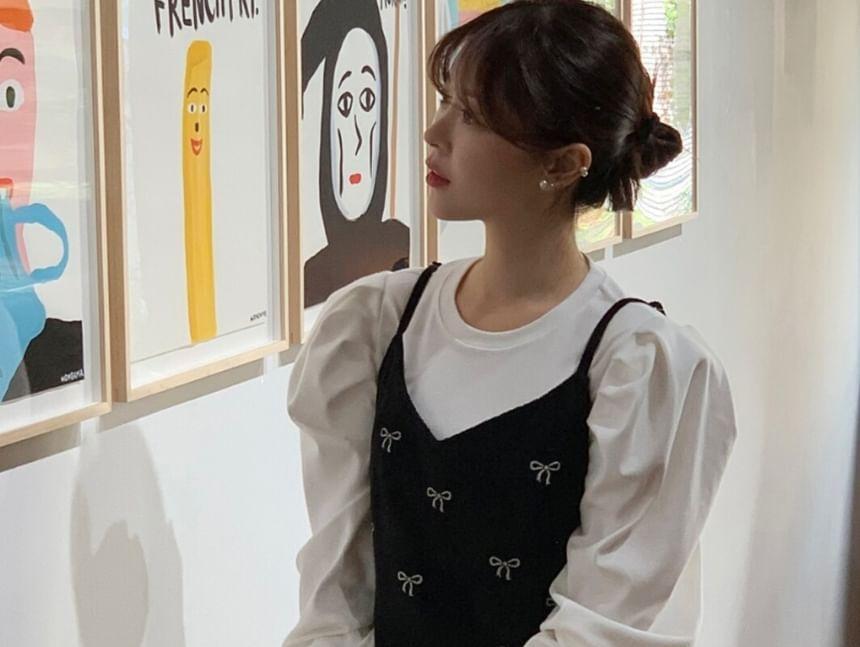 Puff Sleeve Round Neck Plain Top / Spaghetti Strap V-Neck Bow Print Corduroy A-Line Dress Product Image
