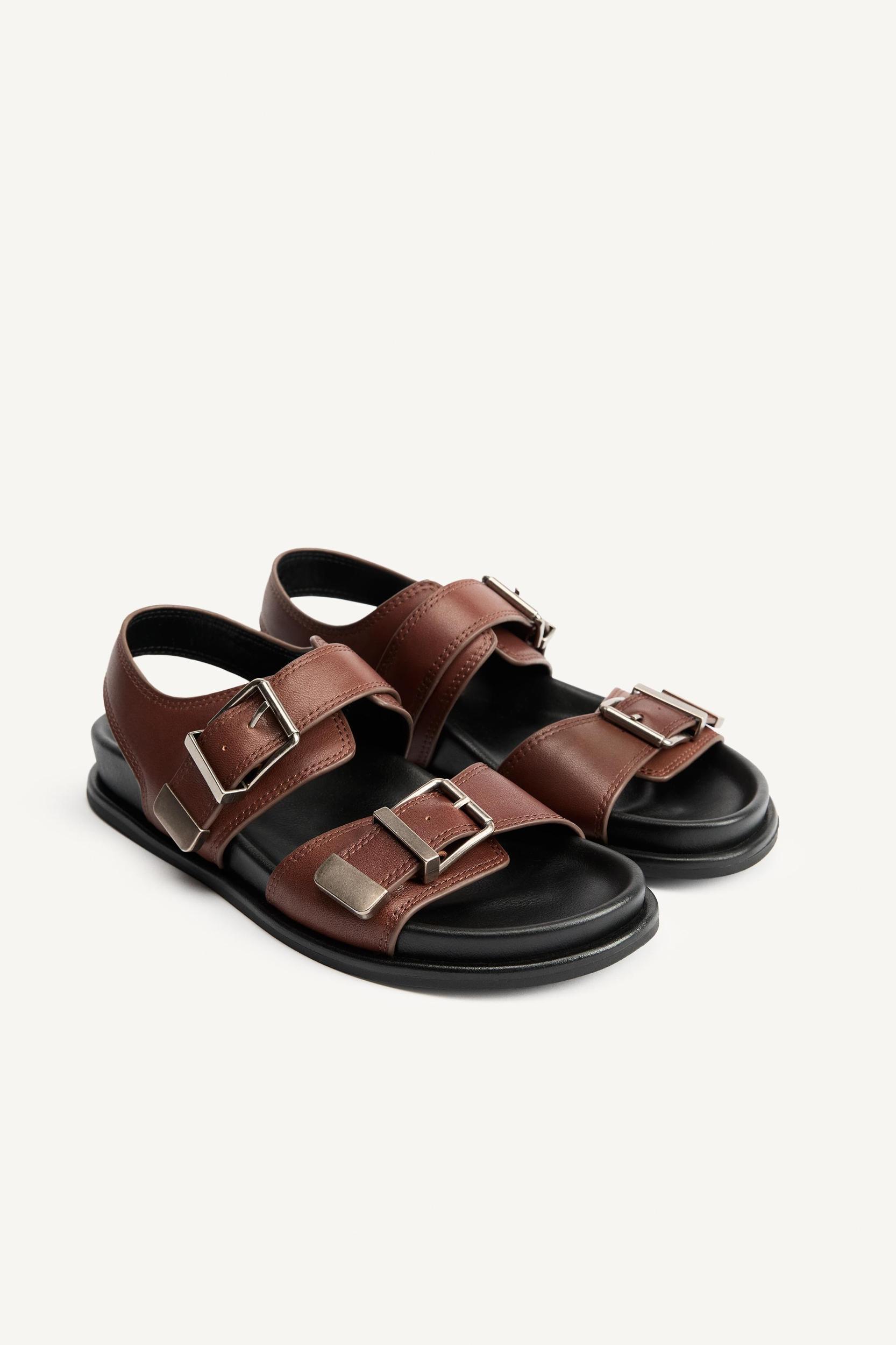 LTHR BUCKLED SNDLS Product Image