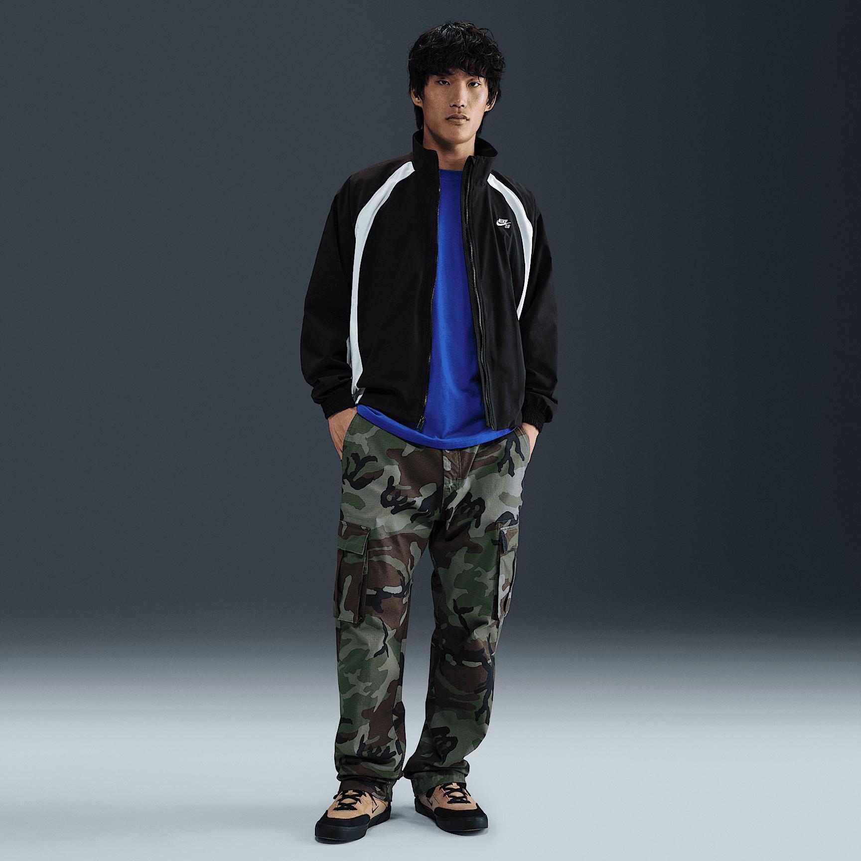 Nike SB Full-Zip Woven Skate Jacket Product Image