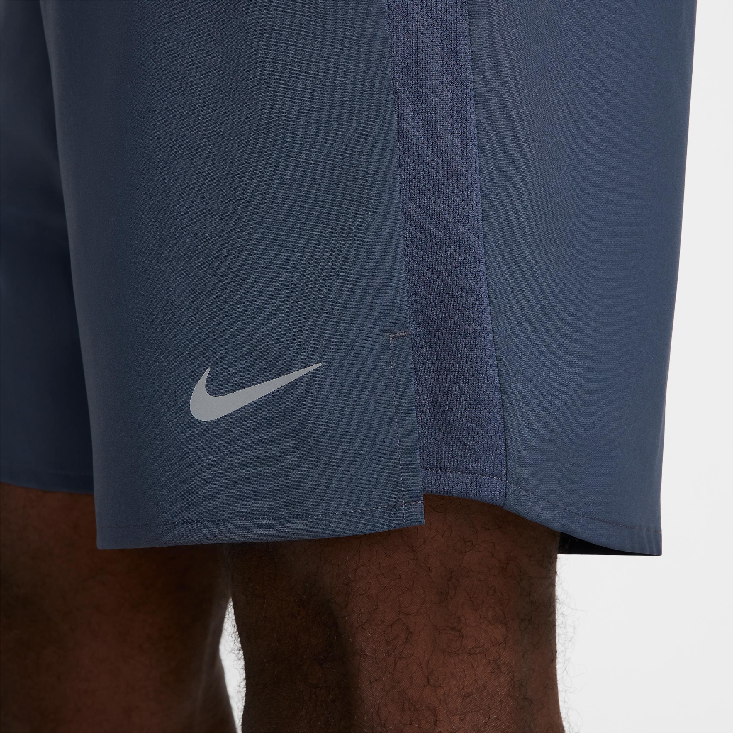 Nike Mens Dri-FIT Challenger 2-In-1 7 Running Shorts Product Image